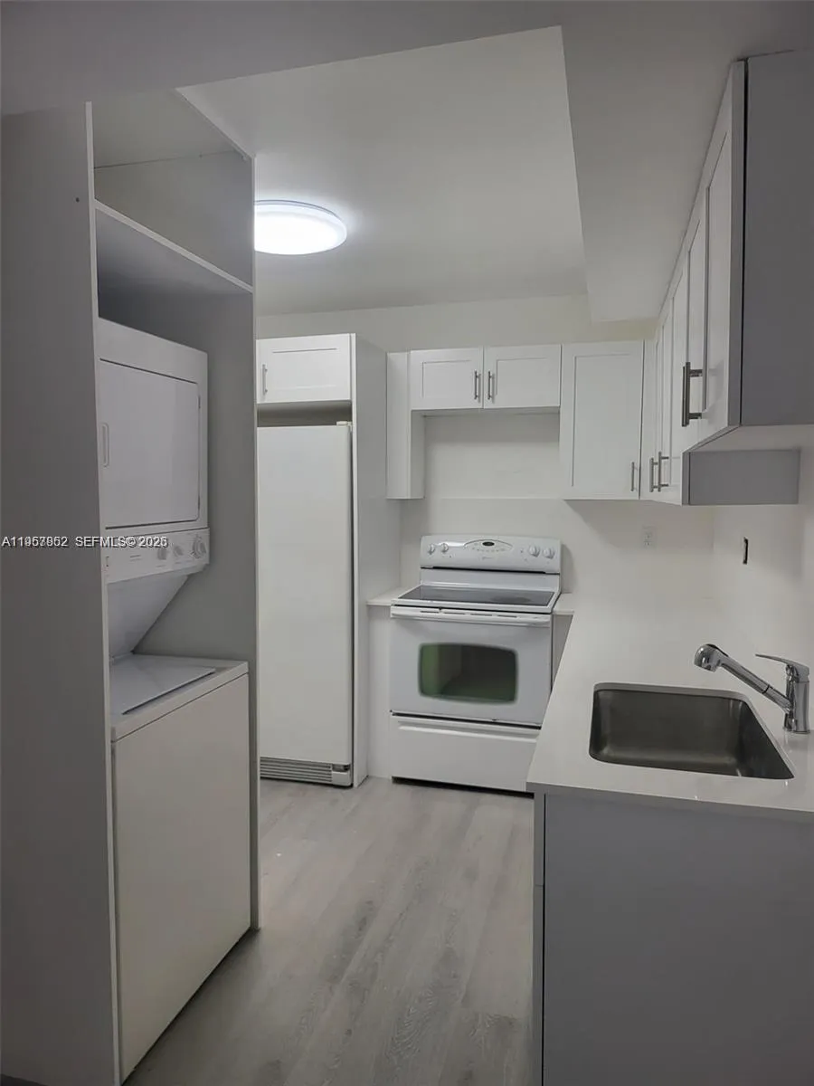 5800 Sw 127th Ave 2105, Miami, Florida 33183, Miami, Florida 33183, 2 Bedrooms Bedrooms, ,2 BathroomsBathrooms,Residential Lease,For Rent,5800 Sw 127th Ave 2105, Miami, Florida 33183,A11957852