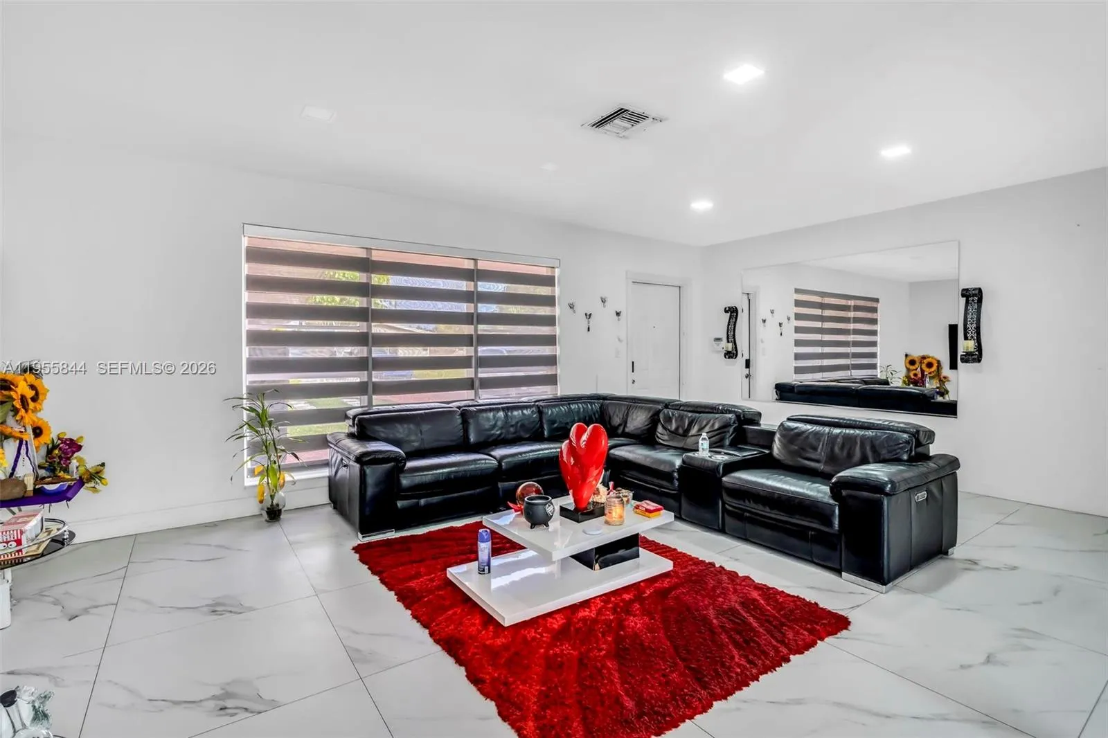 7630 Plantation Blvd, Miramar, Florida 33023, Miramar, Florida 33023, 5 Bedrooms Bedrooms, ,4 BathroomsBathrooms,Residential,For Sale,7630 Plantation Blvd, Miramar, Florida 33023,A11955844