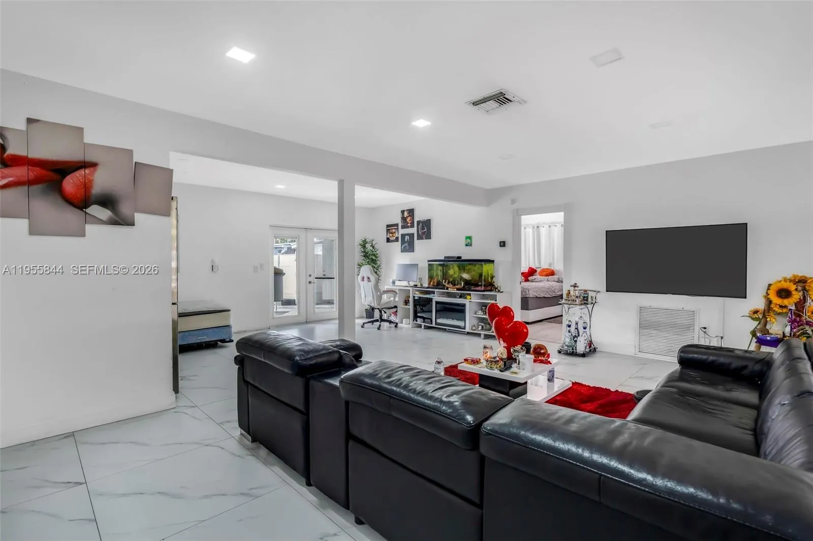 7630 Plantation Blvd, Miramar, Florida 33023, Miramar, Florida 33023, 5 Bedrooms Bedrooms, ,4 BathroomsBathrooms,Residential,For Sale,7630 Plantation Blvd, Miramar, Florida 33023,A11955844