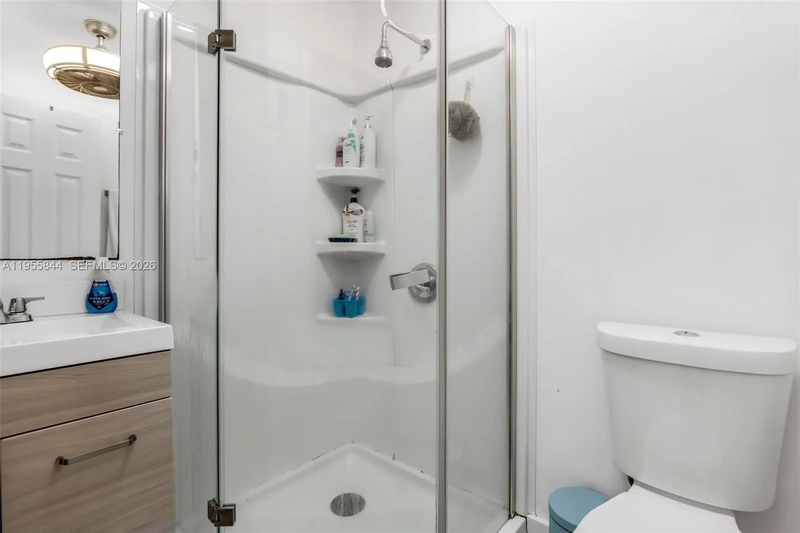 7630 Plantation Blvd, Miramar, Florida 33023, Miramar, Florida 33023, 5 Bedrooms Bedrooms, ,4 BathroomsBathrooms,Residential,For Sale,7630 Plantation Blvd, Miramar, Florida 33023,A11955844