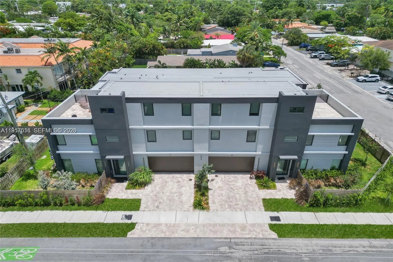 1617 Ne 11th St Th1, Fort Lauderdale, Florida 3330, Fort Lauderdale, Florida 33304, 4 Bedrooms Bedrooms, ,5 BathroomsBathrooms,Residential Lease,For Rent,1617 Ne 11th St Th1, Fort Lauderdale, Florida 3330,A11957516