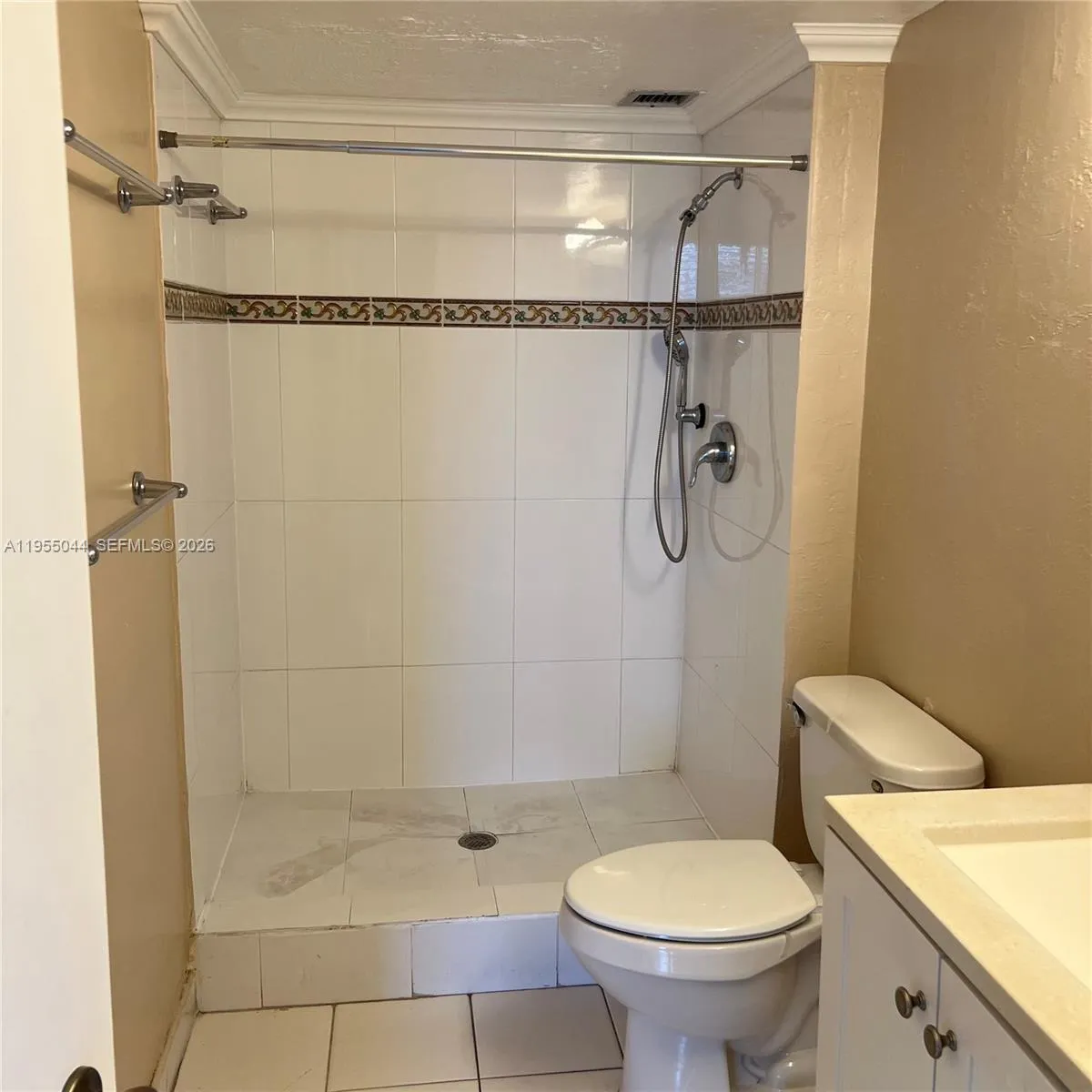 7051 Environ Blvd 332, Lauderhill, Florida 33319, Lauderhill, Florida 33319, 2 Bedrooms Bedrooms, ,2 BathroomsBathrooms,Residential,For Sale,7051 Environ Blvd 332, Lauderhill, Florida 33319,A11955044