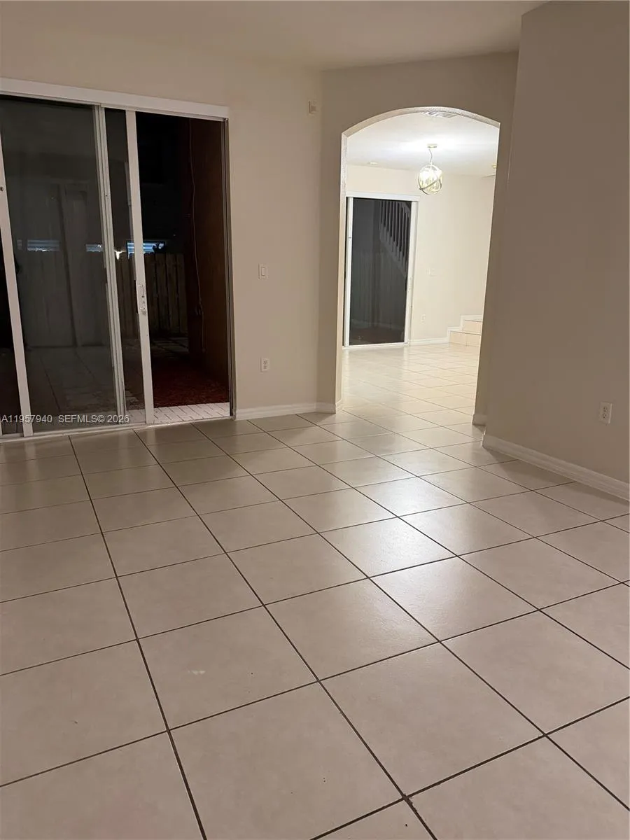 15305 Sw 119th St, Miami, Florida 33196, Miami, Florida 33196, 3 Bedrooms Bedrooms, ,2 BathroomsBathrooms,Residential Lease,For Rent,15305 Sw 119th St, Miami, Florida 33196,A11957940