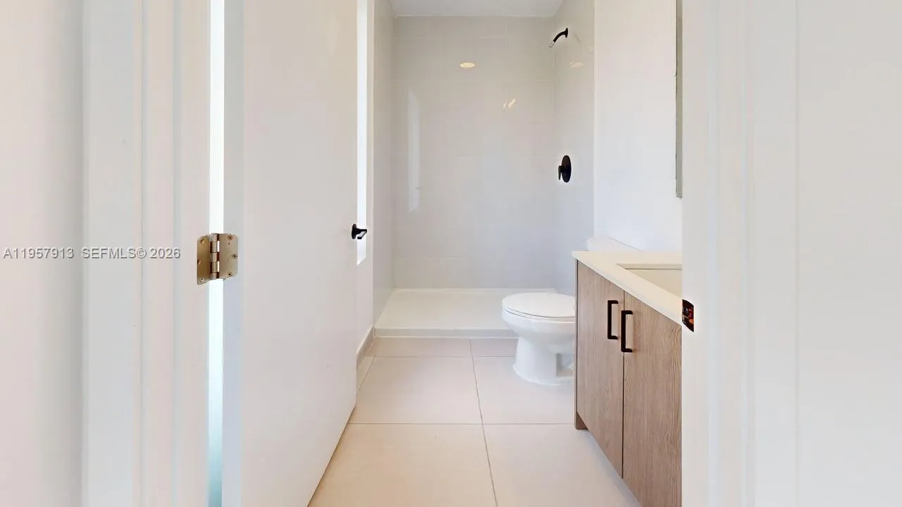 Homestead, Florida 33032, 4 Bedrooms Bedrooms, ,4 BathroomsBathrooms,Residential,For Sale,A11957913