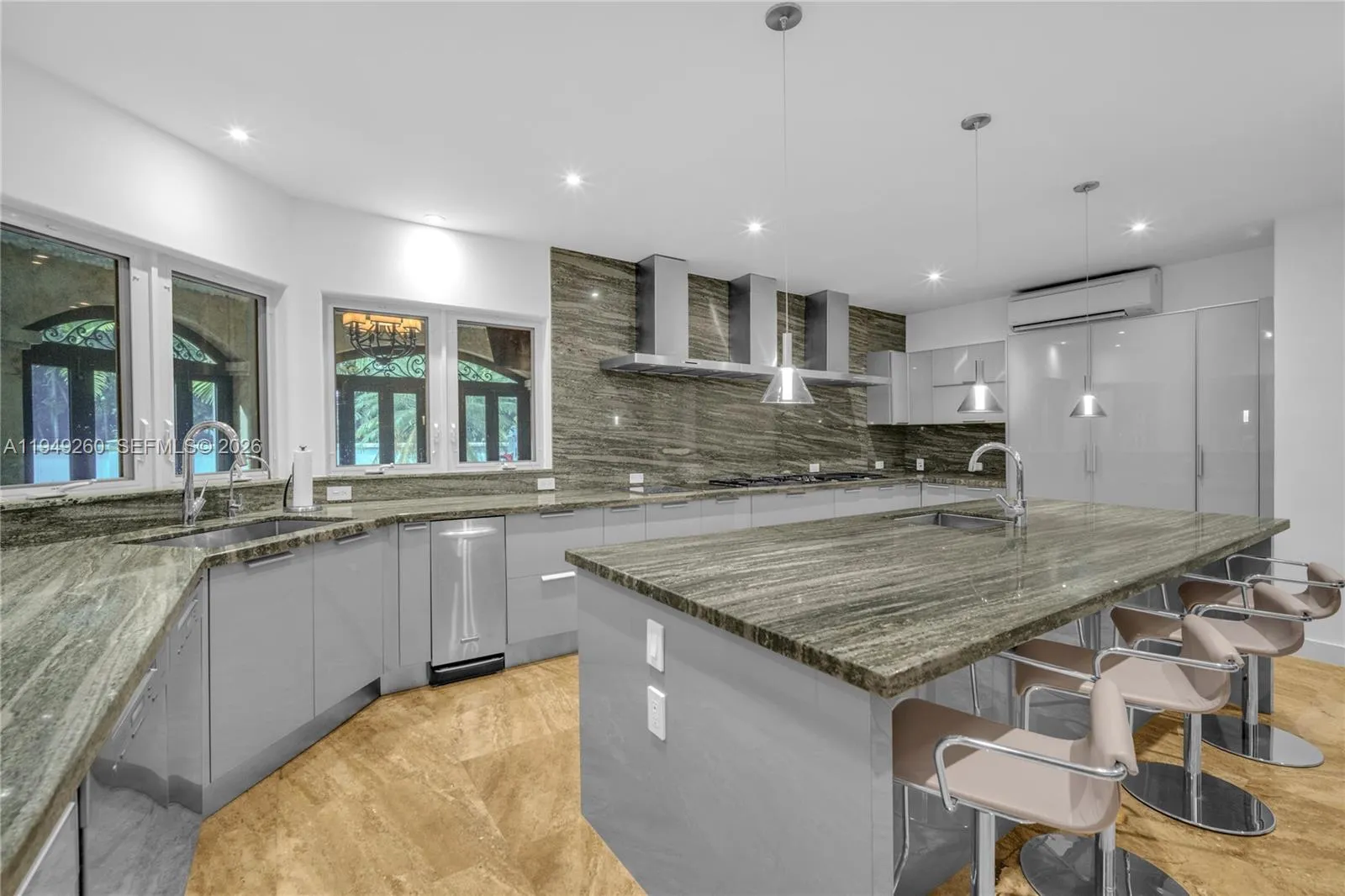 1710 S Miami Ave, Miami, Florida 33129, Miami, Florida 33129, 7 Bedrooms Bedrooms, ,7 BathroomsBathrooms,Residential,For Sale,1710 S Miami Ave, Miami, Florida 33129,A11949260