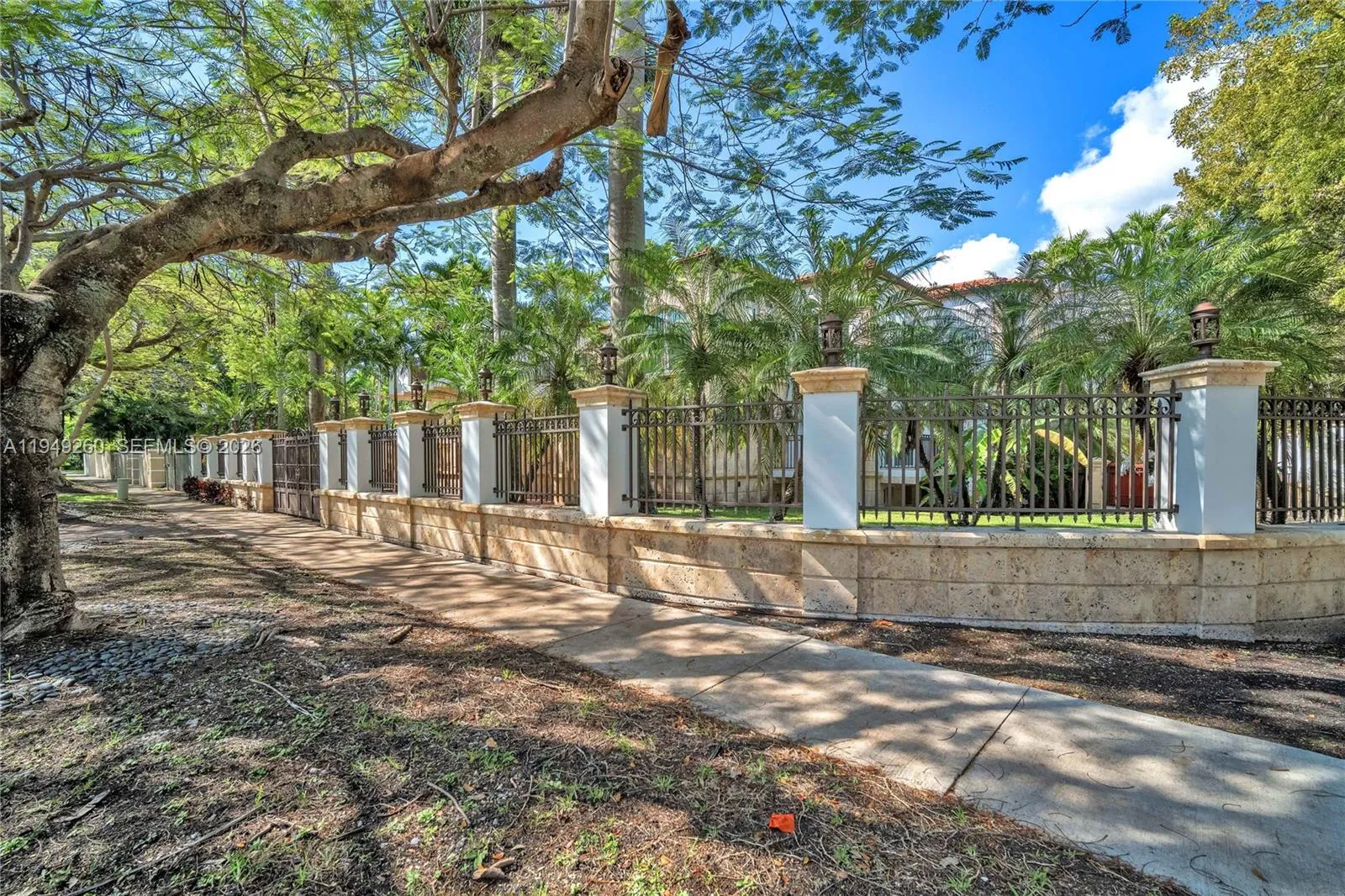 1710 S Miami Ave, Miami, Florida 33129, Miami, Florida 33129, 7 Bedrooms Bedrooms, ,7 BathroomsBathrooms,Residential,For Sale,1710 S Miami Ave, Miami, Florida 33129,A11949260