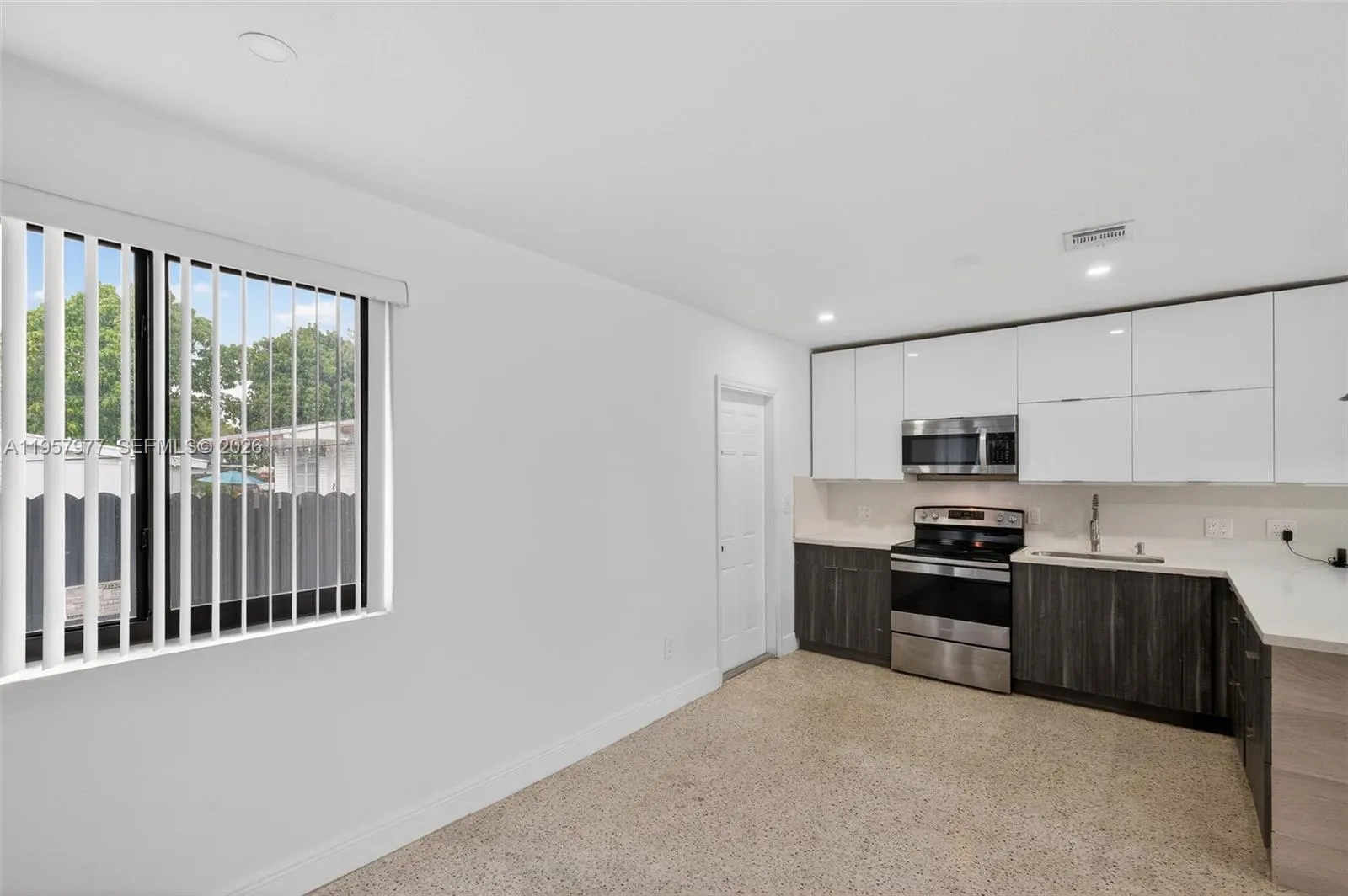 4727 Nw 4th St 4727, Miami, Florida 33126, Miami, Florida 33126, 3 Bedrooms Bedrooms, ,2 BathroomsBathrooms,Residential Lease,For Rent,4727 Nw 4th St 4727, Miami, Florida 33126,A11957977
