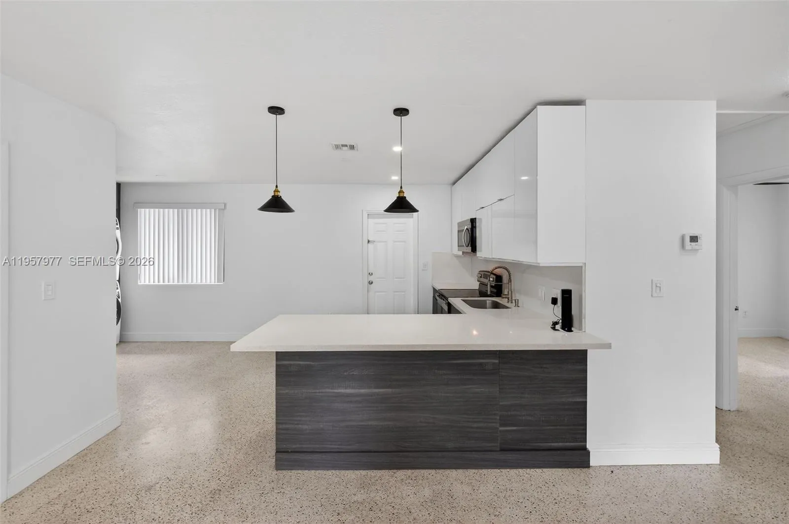 4727 Nw 4th St 4727, Miami, Florida 33126, Miami, Florida 33126, 3 Bedrooms Bedrooms, ,2 BathroomsBathrooms,Residential Lease,For Rent,4727 Nw 4th St 4727, Miami, Florida 33126,A11957977