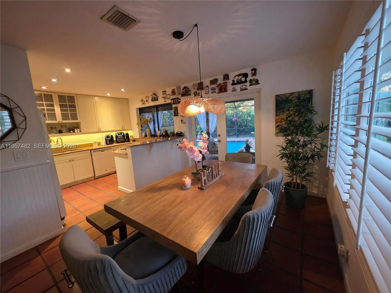9860 Sw 140th St, Miami, Florida 33176, Miami, Florida 33176, 4 Bedrooms Bedrooms, ,3 BathroomsBathrooms,Residential,For Sale,9860 Sw 140th St, Miami, Florida 33176,A11957482