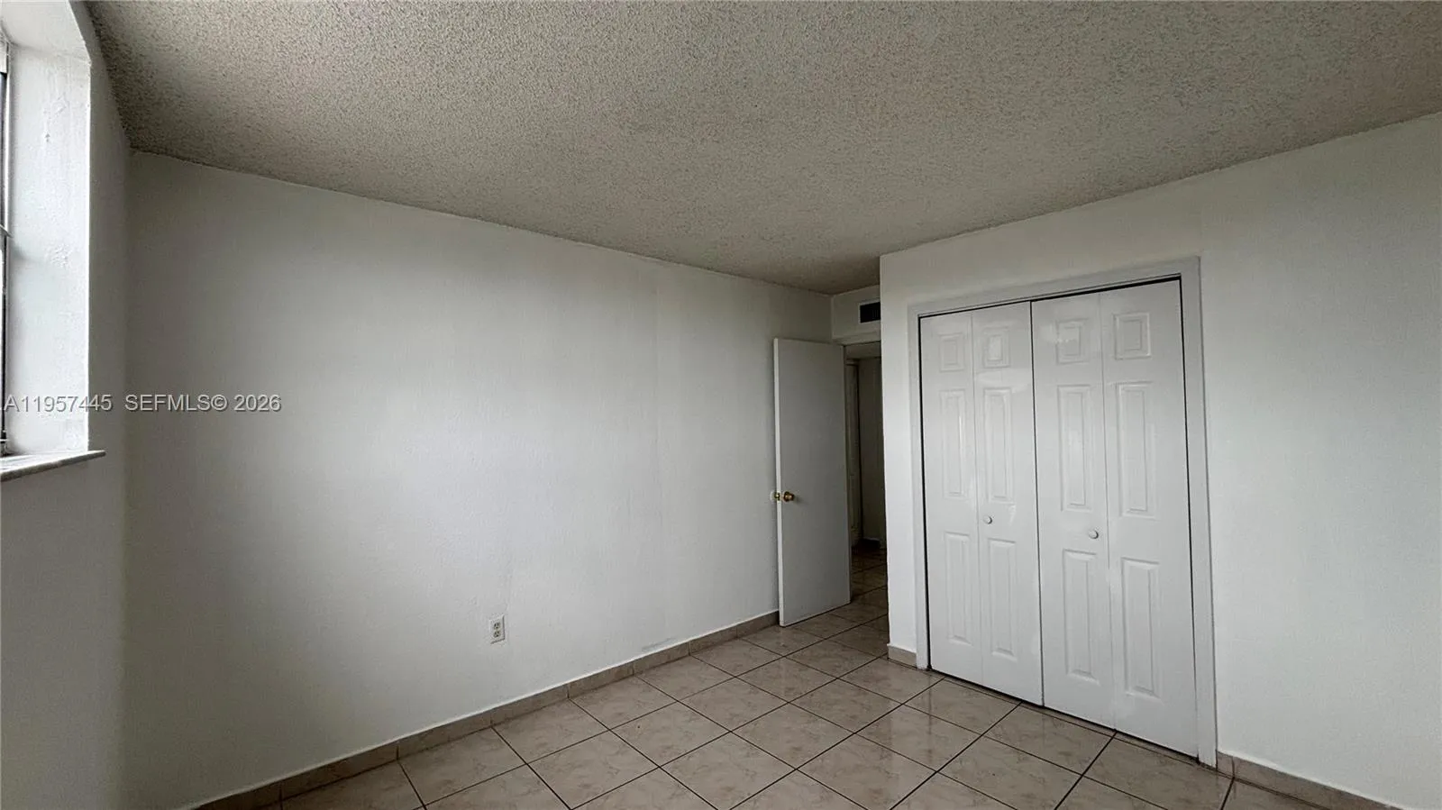 666 W 81st St 304, Hialeah, Florida 33014, Hialeah, Florida 33014, 2 Bedrooms Bedrooms, ,1 BathroomBathrooms,Residential Lease,For Rent,666 W 81st St 304, Hialeah, Florida 33014,A11957445