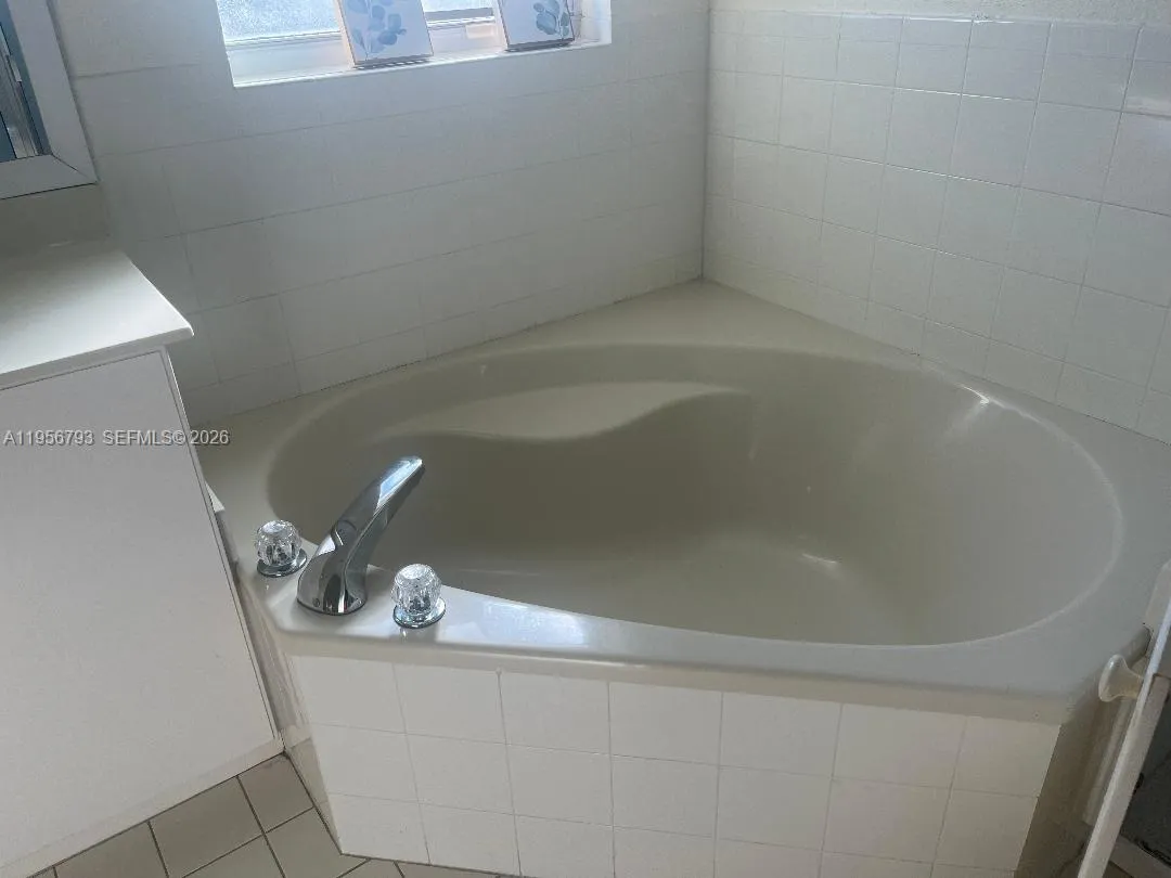 11723 Sw 137 Path 11723, Miami, Florida 33186, Miami, Florida 33186, 3 Bedrooms Bedrooms, ,2 BathroomsBathrooms,Residential Lease,For Rent,11723 Sw 137 Path 11723, Miami, Florida 33186,A11956793