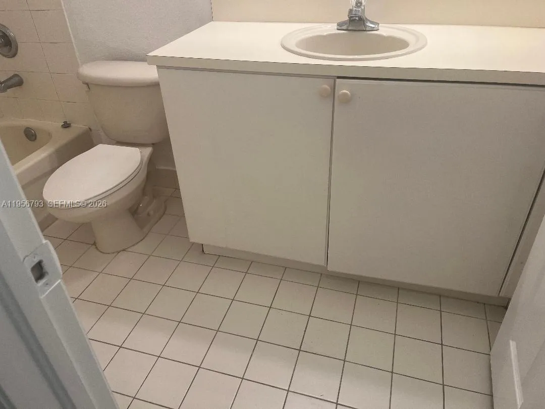 11723 Sw 137 Path 11723, Miami, Florida 33186, Miami, Florida 33186, 3 Bedrooms Bedrooms, ,2 BathroomsBathrooms,Residential Lease,For Rent,11723 Sw 137 Path 11723, Miami, Florida 33186,A11956793
