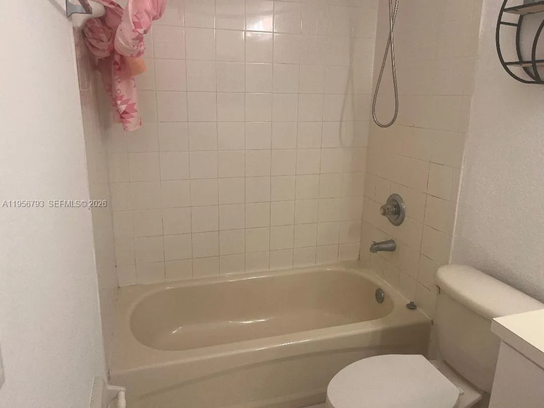 11723 Sw 137 Path 11723, Miami, Florida 33186, Miami, Florida 33186, 3 Bedrooms Bedrooms, ,2 BathroomsBathrooms,Residential Lease,For Rent,11723 Sw 137 Path 11723, Miami, Florida 33186,A11956793