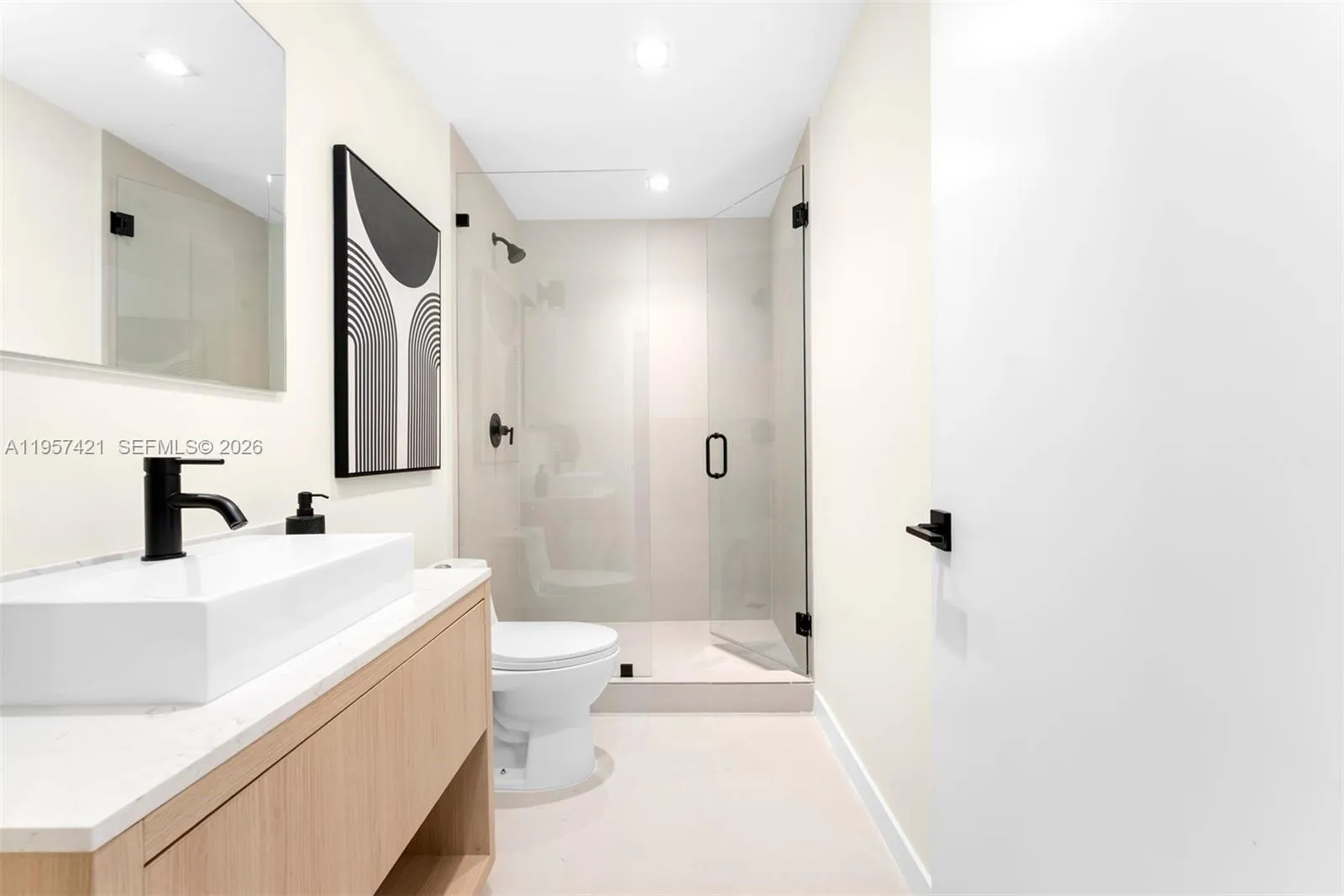 2501 Sw 27 St 2, Miami, Florida 33133, Miami, Florida 33133, 3 Bedrooms Bedrooms, ,3 BathroomsBathrooms,Residential,For Sale,2501 Sw 27 St 2, Miami, Florida 33133,A11957421