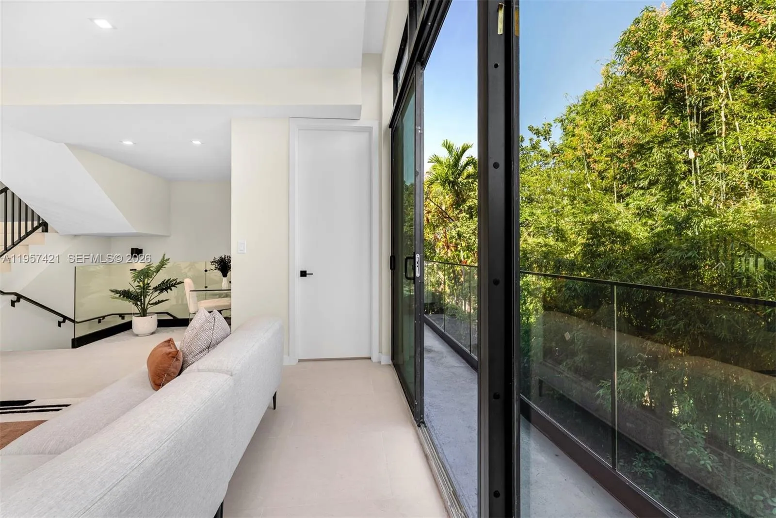 2501 Sw 27 St 2, Miami, Florida 33133, Miami, Florida 33133, 3 Bedrooms Bedrooms, ,3 BathroomsBathrooms,Residential,For Sale,2501 Sw 27 St 2, Miami, Florida 33133,A11957421