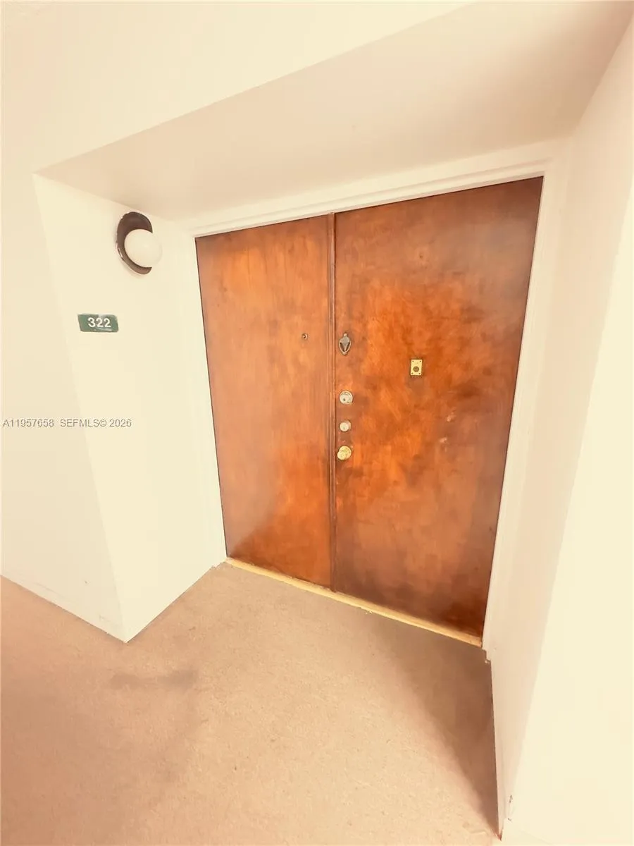 Miami, Florida 33175, 1 Bedroom Bedrooms, ,1 BathroomBathrooms,Residential Lease,For Rent,A11957658