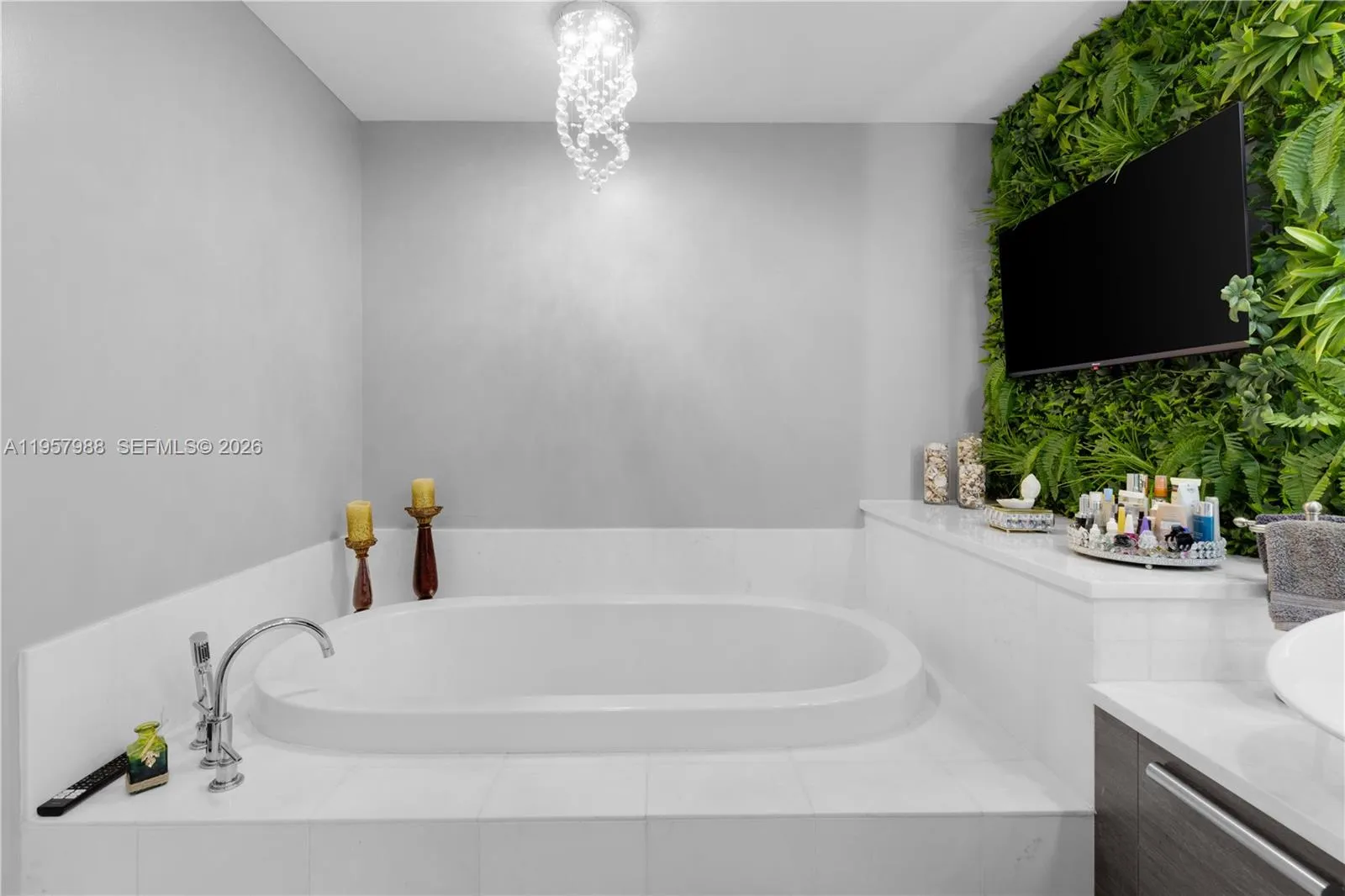 2950 Ne 188th St 122, Aventura, Florida 33180, Aventura, Florida 33180, 2 Bedrooms Bedrooms, ,3 BathroomsBathrooms,Residential,For Sale,2950 Ne 188th St 122, Aventura, Florida 33180,A11957988