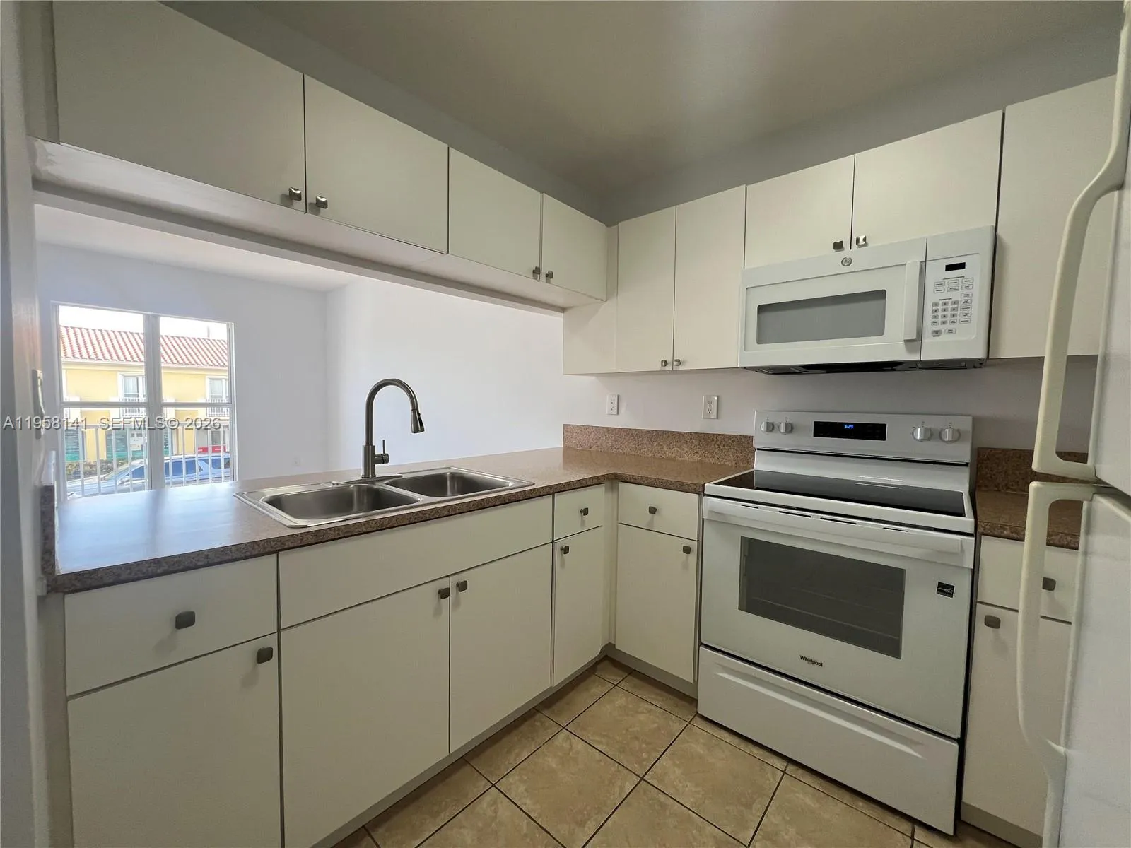 9720 Sw 184th St 210, Cutler Bay, Florida 33157, Cutler Bay, Florida 33157, 1 Bedroom Bedrooms, ,1 BathroomBathrooms,Residential Lease,For Rent,9720 Sw 184th St 210, Cutler Bay, Florida 33157,A11958141