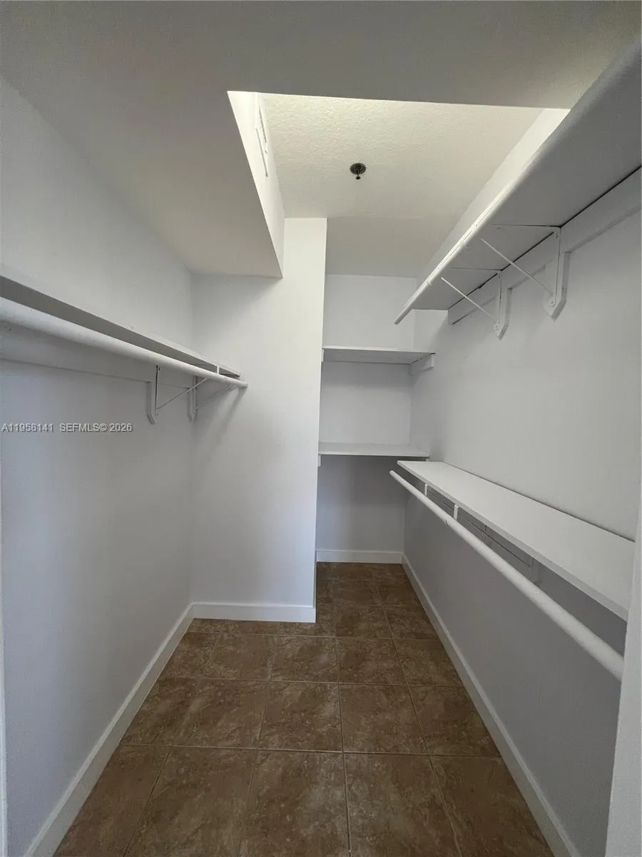 9720 Sw 184th St 210, Cutler Bay, Florida 33157, Cutler Bay, Florida 33157, 1 Bedroom Bedrooms, ,1 BathroomBathrooms,Residential Lease,For Rent,9720 Sw 184th St 210, Cutler Bay, Florida 33157,A11958141