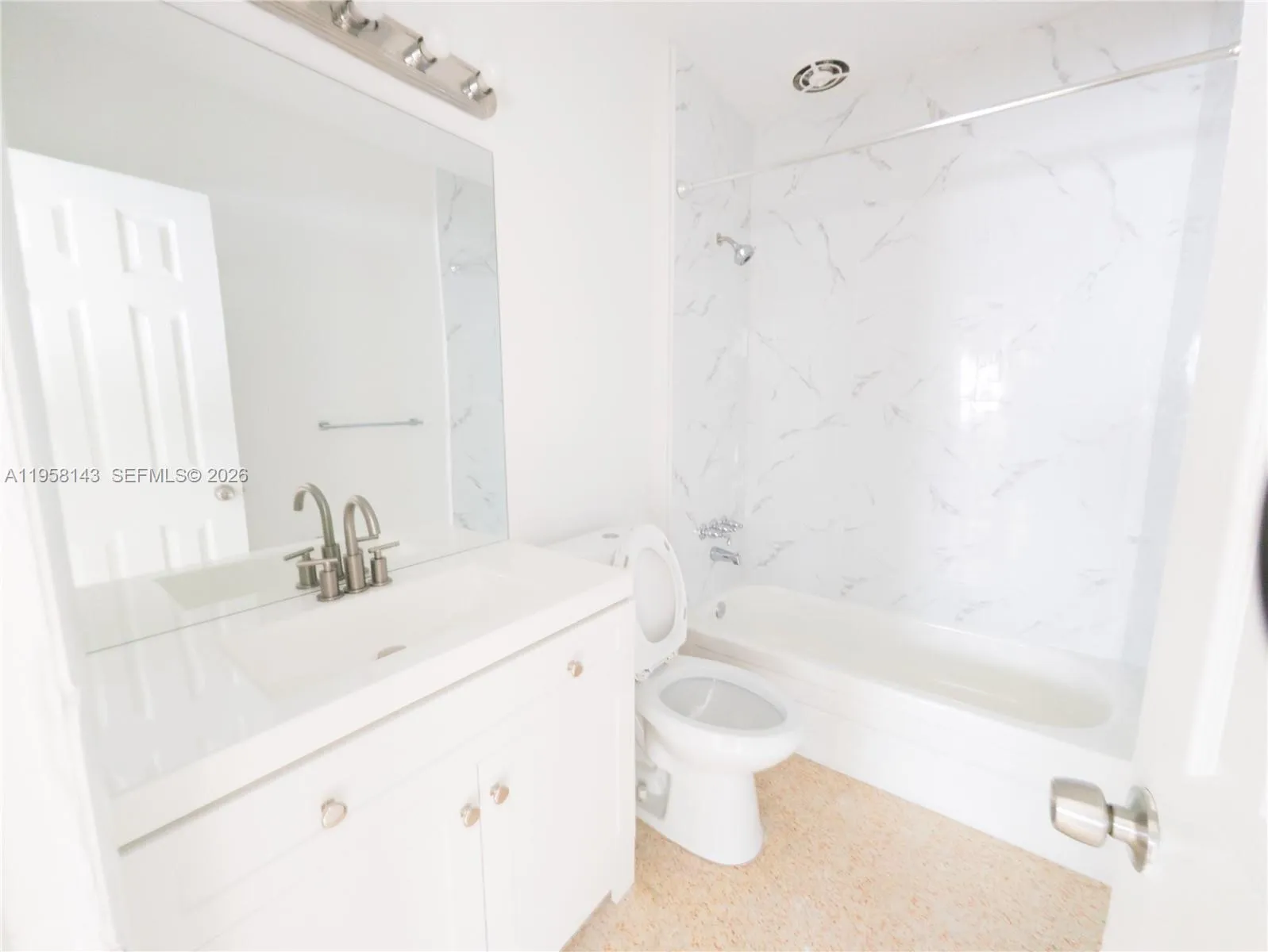 1590 Ne 127th St 206, North Miami, Florida 33161, North Miami, Florida 33161, 1 Bedroom Bedrooms, ,1 BathroomBathrooms,Residential Lease,For Rent,1590 Ne 127th St 206, North Miami, Florida 33161,A11958143