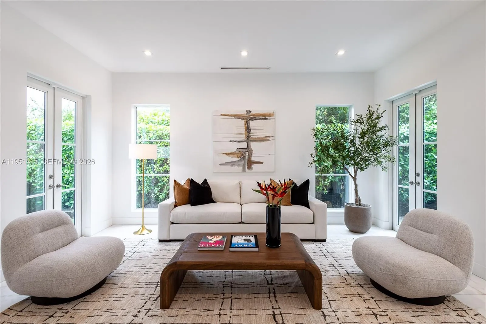 315 Santander Ave 317, Coral Gables, Florida 33134, Coral Gables, Florida 33134, 3 Bedrooms Bedrooms, ,3 BathroomsBathrooms,Residential,For Sale,315 Santander Ave 317, Coral Gables, Florida 33134,A11951115