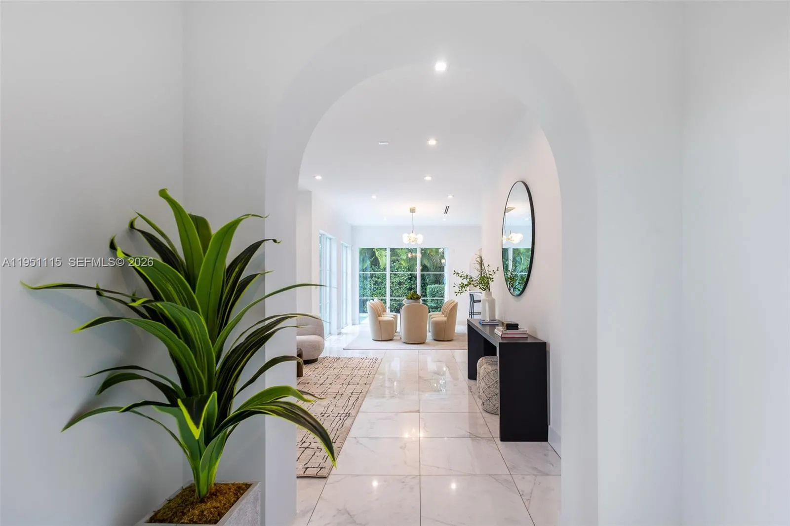 315 Santander Ave 317, Coral Gables, Florida 33134, Coral Gables, Florida 33134, 3 Bedrooms Bedrooms, ,3 BathroomsBathrooms,Residential,For Sale,315 Santander Ave 317, Coral Gables, Florida 33134,A11951115