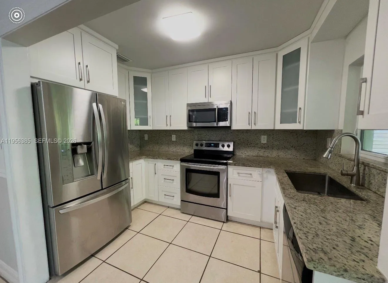 3614 Sw 58th Ave, Miami, Florida 33155, Miami, Florida 33155, 4 Bedrooms Bedrooms, ,2 BathroomsBathrooms,Residential Lease,For Rent,3614 Sw 58th Ave, Miami, Florida 33155,A11956385