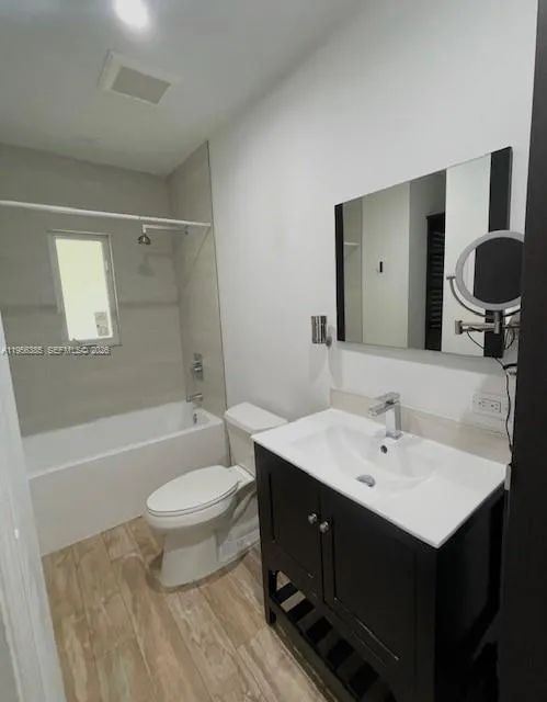 3614 Sw 58th Ave, Miami, Florida 33155, Miami, Florida 33155, 4 Bedrooms Bedrooms, ,2 BathroomsBathrooms,Residential Lease,For Rent,3614 Sw 58th Ave, Miami, Florida 33155,A11956385