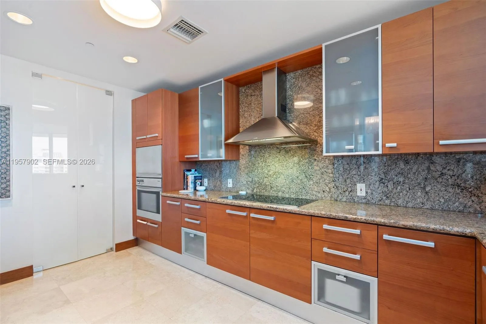 5959 Collins Ave 1001, Miami Beach, Florida 33140, Miami Beach, Florida 33140, 2 Bedrooms Bedrooms, ,3 BathroomsBathrooms,Residential,For Sale,5959 Collins Ave 1001, Miami Beach, Florida 33140,A11957902