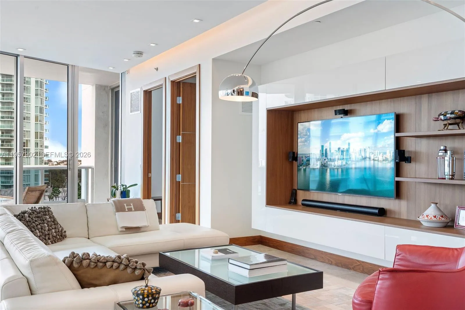5959 Collins Ave 1001, Miami Beach, Florida 33140, Miami Beach, Florida 33140, 2 Bedrooms Bedrooms, ,3 BathroomsBathrooms,Residential,For Sale,5959 Collins Ave 1001, Miami Beach, Florida 33140,A11957902