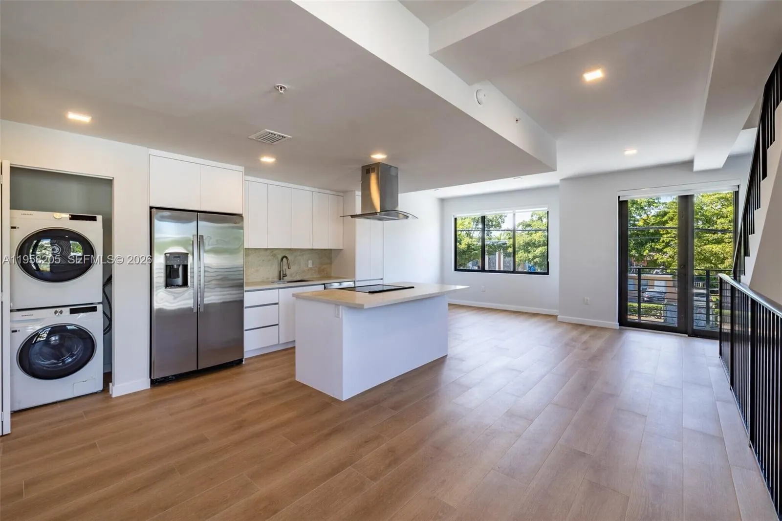 1376 Sw 4th St 401, Miami, Florida 33135, Miami, Florida 33135, 4 Bedrooms Bedrooms, ,4 BathroomsBathrooms,Residential Lease,For Rent,1376 Sw 4th St 401, Miami, Florida 33135,A11958205