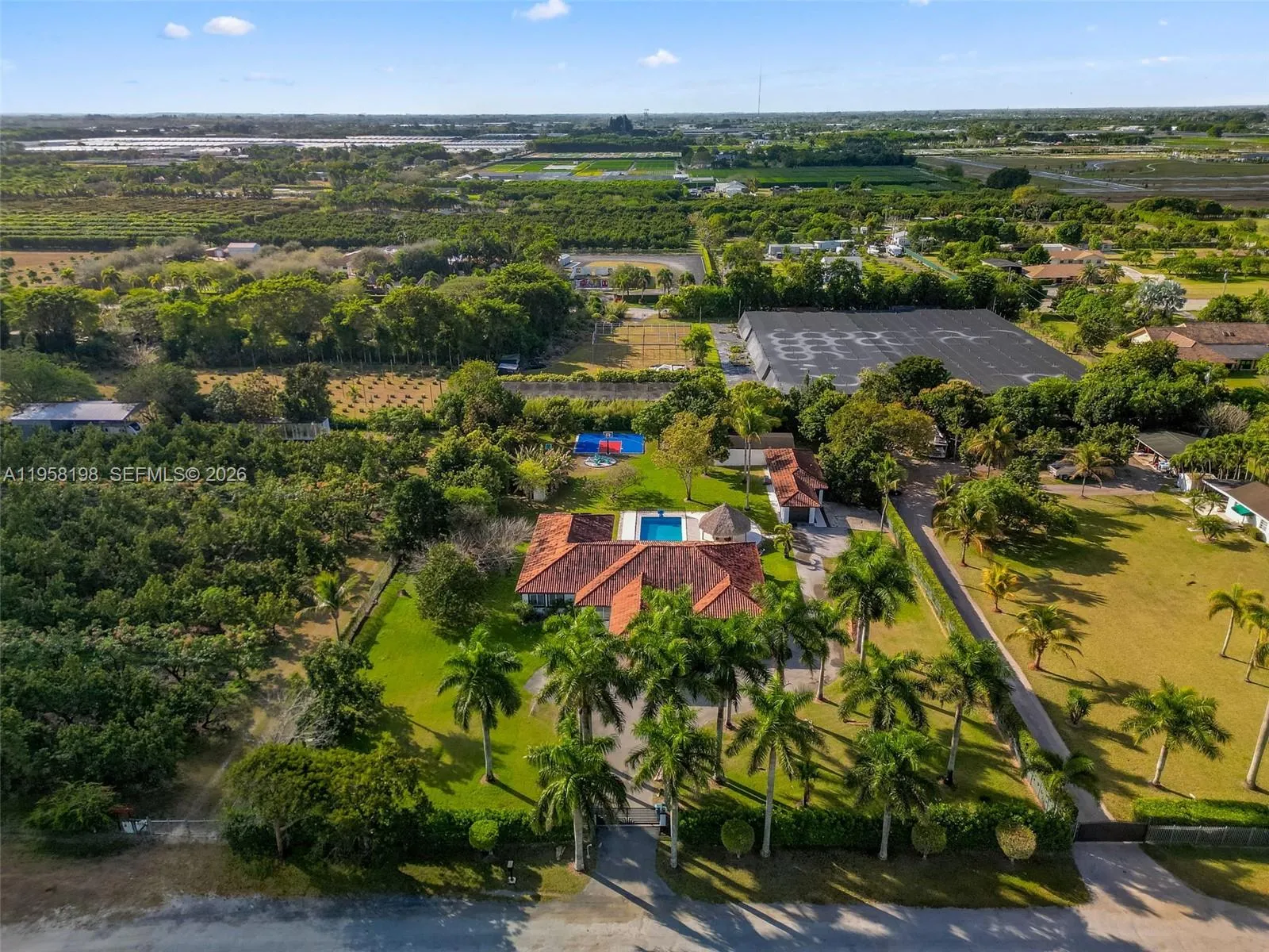 16800 Sw 190th St, Miami, Florida 33187, Miami, Florida 33187, 6 Bedrooms Bedrooms, ,4 BathroomsBathrooms,Residential,For Sale,16800 Sw 190th St, Miami, Florida 33187,A11958198