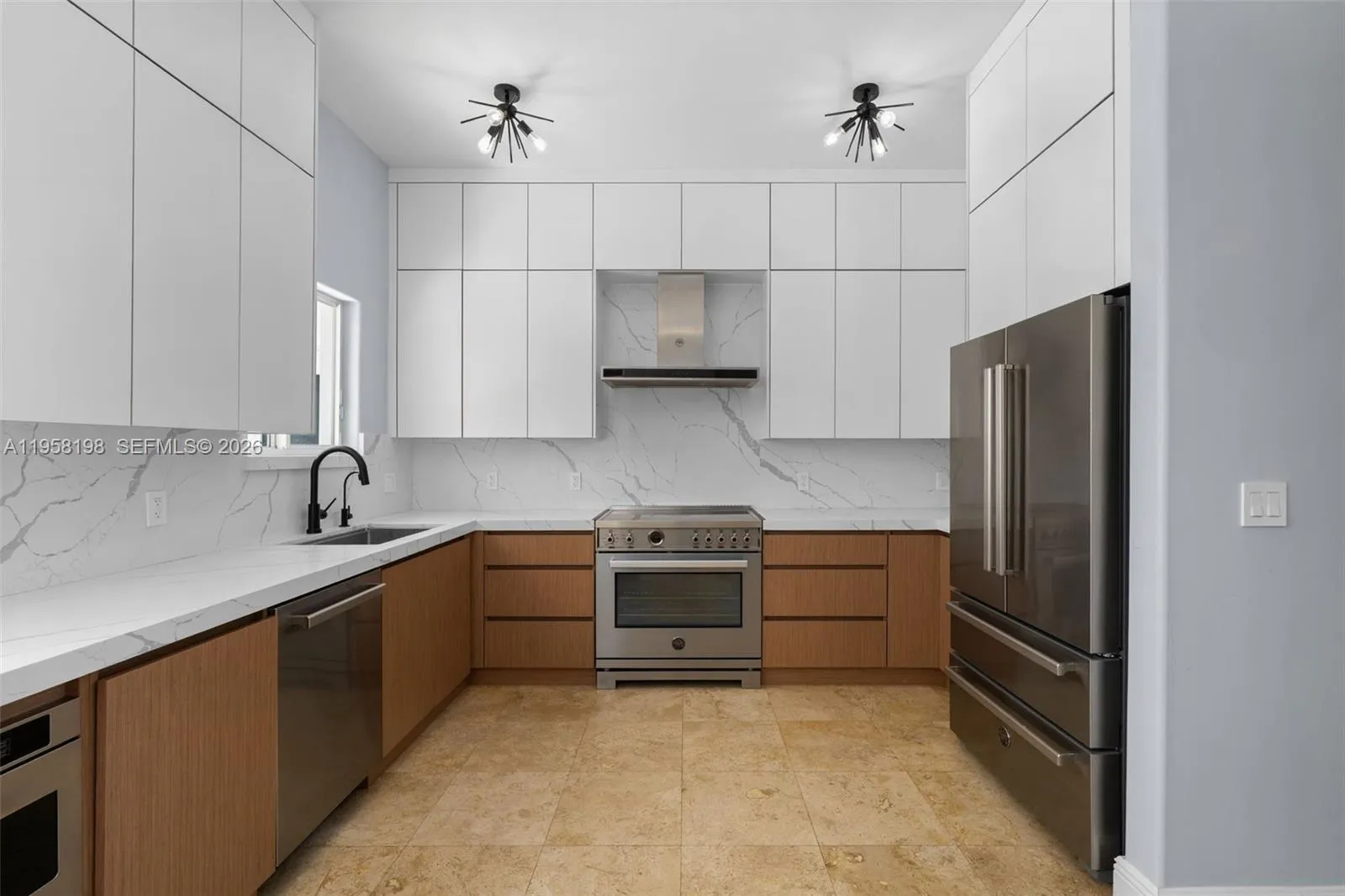 16800 Sw 190th St, Miami, Florida 33187, Miami, Florida 33187, 6 Bedrooms Bedrooms, ,4 BathroomsBathrooms,Residential,For Sale,16800 Sw 190th St, Miami, Florida 33187,A11958198