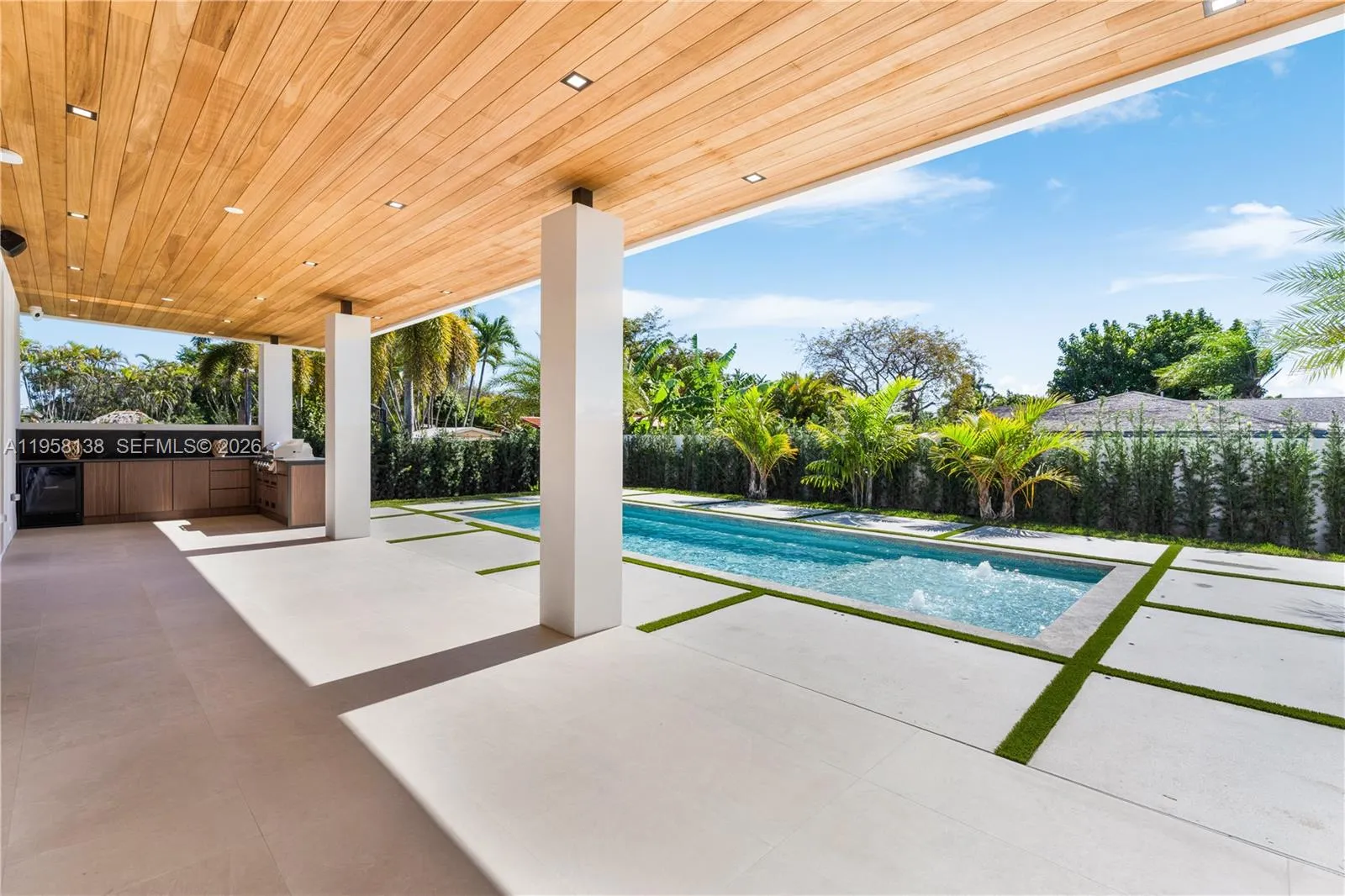 11000 Sw 120th St, Miami, Florida 33176, Miami, Florida 33176, 5 Bedrooms Bedrooms, ,5 BathroomsBathrooms,Residential,For Sale,11000 Sw 120th St, Miami, Florida 33176,A11958138