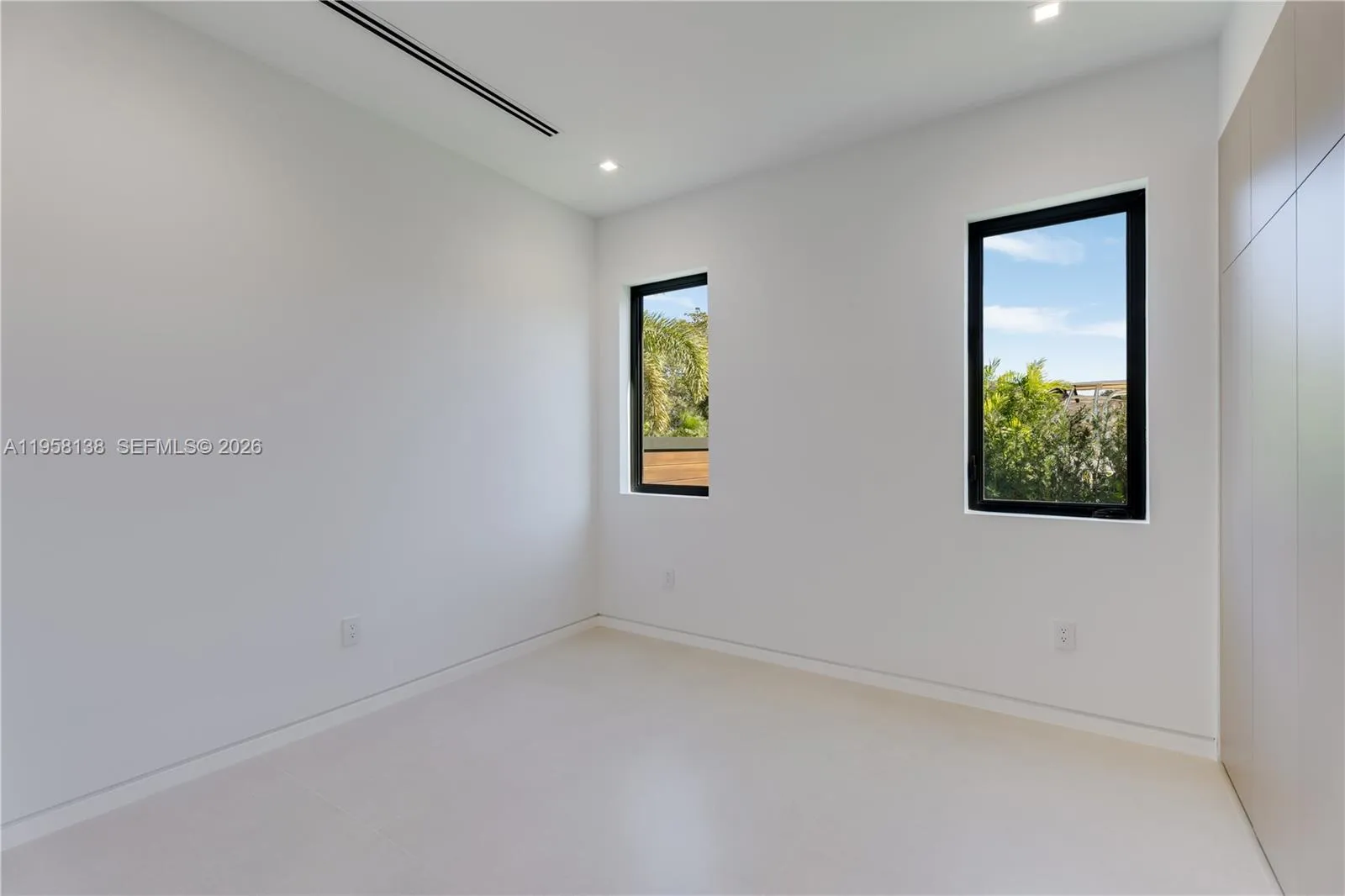 11000 Sw 120th St, Miami, Florida 33176, Miami, Florida 33176, 5 Bedrooms Bedrooms, ,5 BathroomsBathrooms,Residential,For Sale,11000 Sw 120th St, Miami, Florida 33176,A11958138
