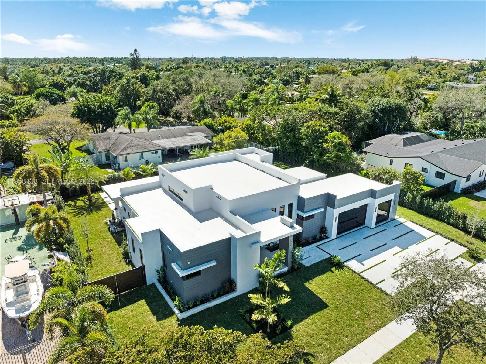 11000 Sw 120th St, Miami, Florida 33176, Miami, Florida 33176, 5 Bedrooms Bedrooms, ,5 BathroomsBathrooms,Residential,For Sale,11000 Sw 120th St, Miami, Florida 33176,A11958138