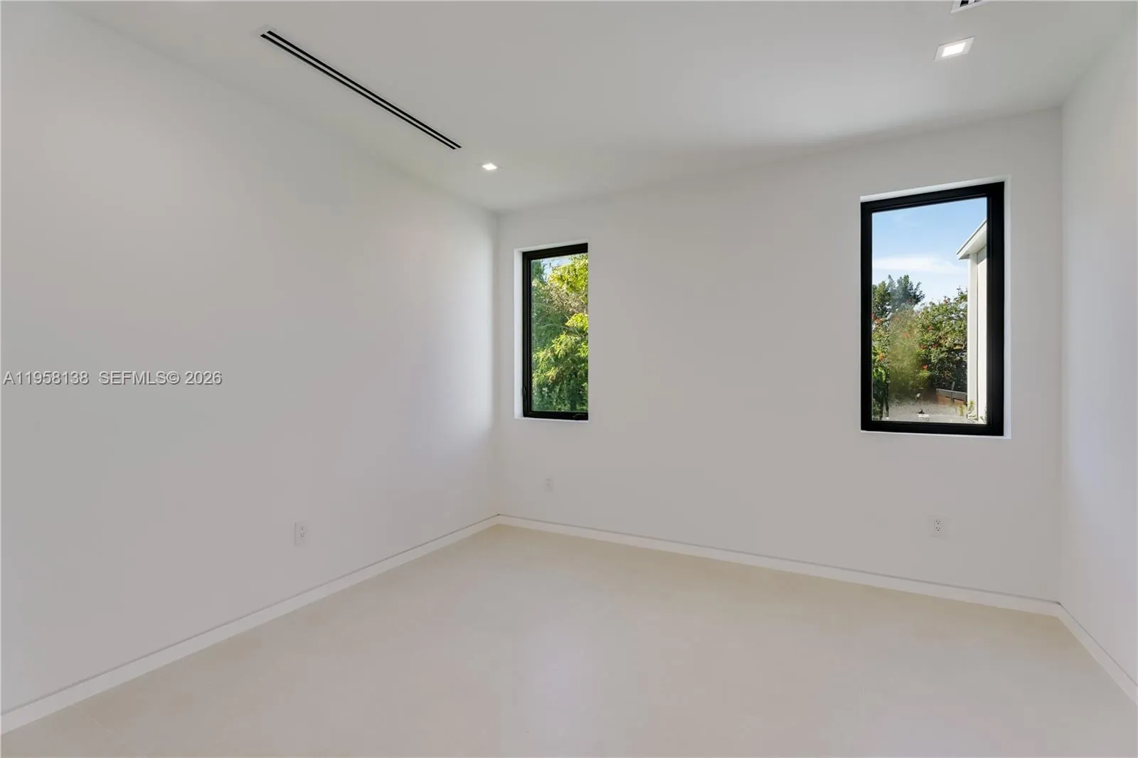 11000 Sw 120th St, Miami, Florida 33176, Miami, Florida 33176, 5 Bedrooms Bedrooms, ,5 BathroomsBathrooms,Residential,For Sale,11000 Sw 120th St, Miami, Florida 33176,A11958138
