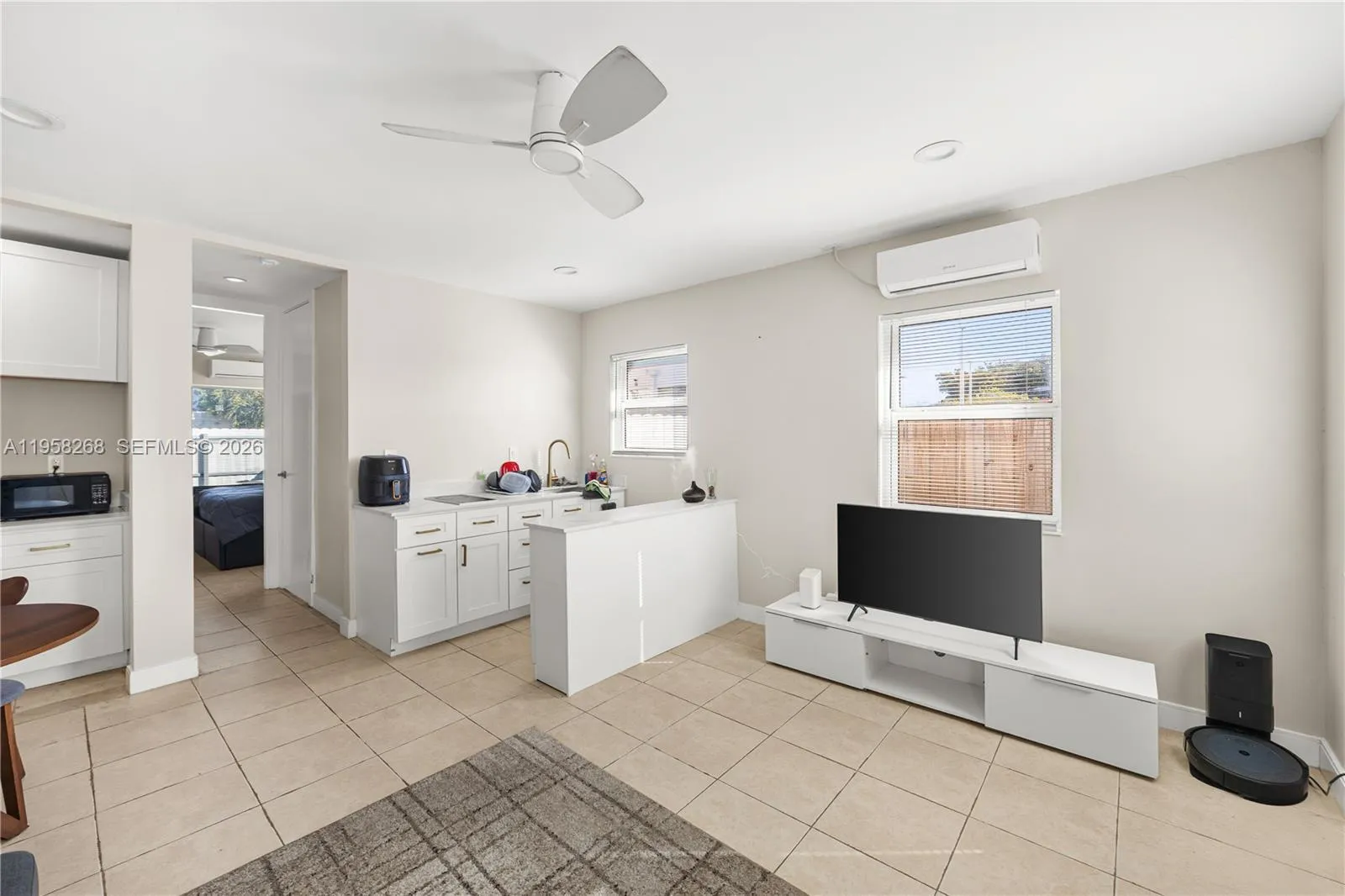 415 E Oakland Park Blvd, Oakland Park, Florida 333, Oakland Park, Florida 33334, ,Residential Income,For Sale,415 E Oakland Park Blvd, Oakland Park, Florida 333,A11958268