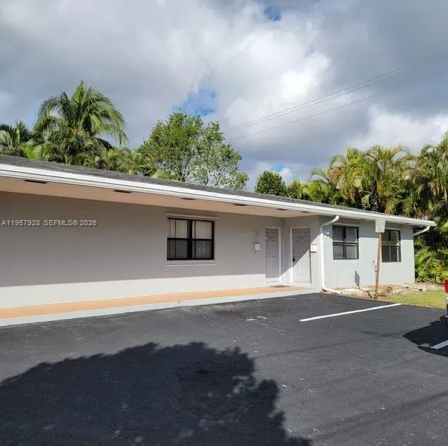 814 Finley Ct, Hollywood, Florida 33020, Hollywood, Florida 33020, 1 Bedroom Bedrooms, ,1 BathroomBathrooms,Residential Lease,For Rent,814 Finley Ct, Hollywood, Florida 33020,A11957928