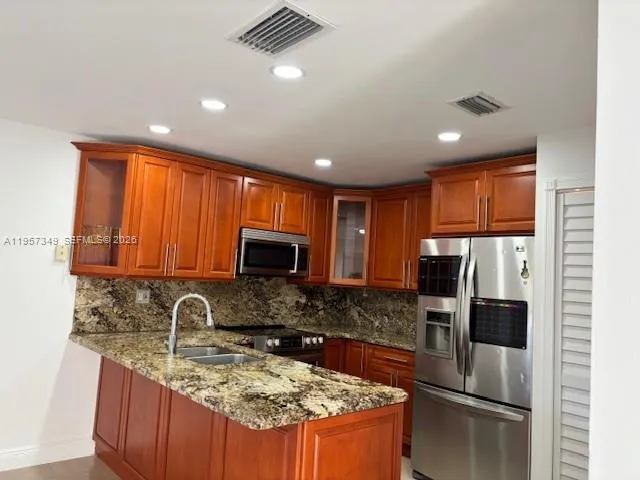 9662 Sw 148th Ave 9662, Miami, Florida 33196, Miami, Florida 33196, 3 Bedrooms Bedrooms, ,2 BathroomsBathrooms,Residential Lease,For Rent,9662 Sw 148th Ave 9662, Miami, Florida 33196,A11957349