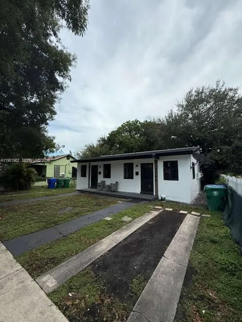 1786 Nw 53rd St, Miami, Florida 33142, Miami, Florida 33142, ,Residential Income,For Sale,1786 Nw 53rd St, Miami, Florida 33142,A11951982
