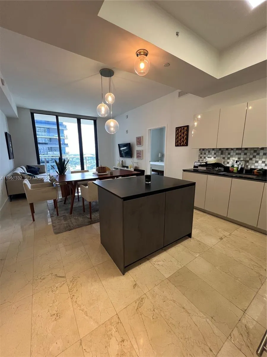 1010 Brickell Ave 4709, Miami, Florida 33131, Miami, Florida 33131, 2 Bedrooms Bedrooms, ,2 BathroomsBathrooms,Residential Lease,For Rent,1010 Brickell Ave 4709, Miami, Florida 33131,A11958332