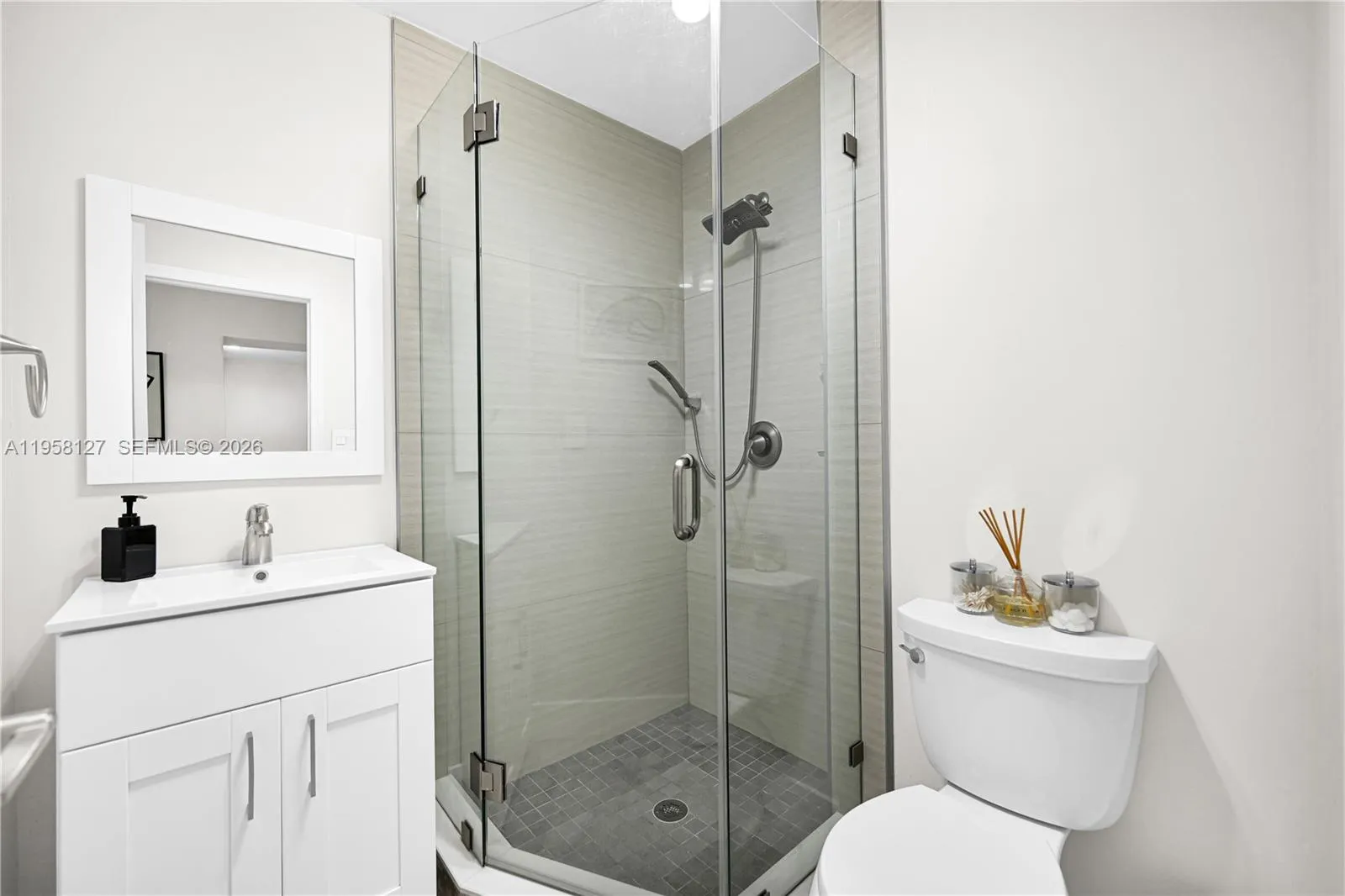 295 De Leon Dr, Miami Springs, Florida 33166, Miami Springs, Florida 33166, 3 Bedrooms Bedrooms, ,2 BathroomsBathrooms,Residential Lease,For Rent,295 De Leon Dr, Miami Springs, Florida 33166,A11958127