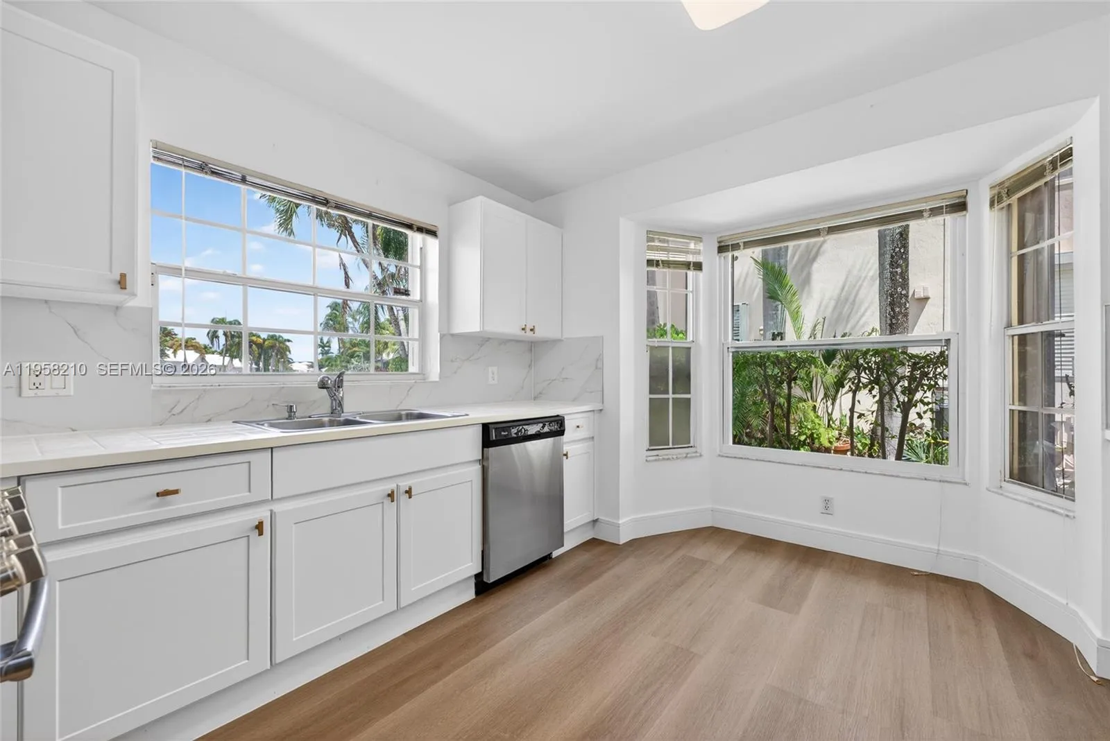 1251 E Wilshire Cir E, Pembroke Pines, Florida 330, Pembroke Pines, Florida 33027, 3 Bedrooms Bedrooms, ,2 BathroomsBathrooms,Residential,For Sale,1251 E Wilshire Cir E, Pembroke Pines, Florida 330,A11958210