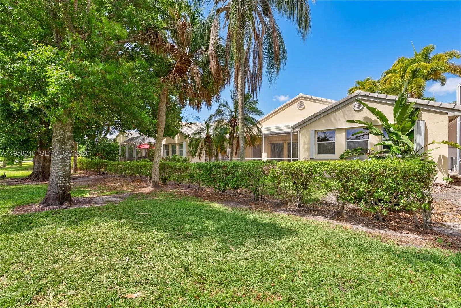 1251 E Wilshire Cir E, Pembroke Pines, Florida 330, Pembroke Pines, Florida 33027, 3 Bedrooms Bedrooms, ,2 BathroomsBathrooms,Residential,For Sale,1251 E Wilshire Cir E, Pembroke Pines, Florida 330,A11958210