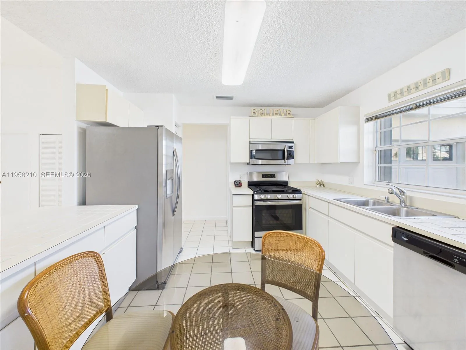 1251 E Wilshire Cir E, Pembroke Pines, Florida 330, Pembroke Pines, Florida 33027, 3 Bedrooms Bedrooms, ,2 BathroomsBathrooms,Residential,For Sale,1251 E Wilshire Cir E, Pembroke Pines, Florida 330,A11958210