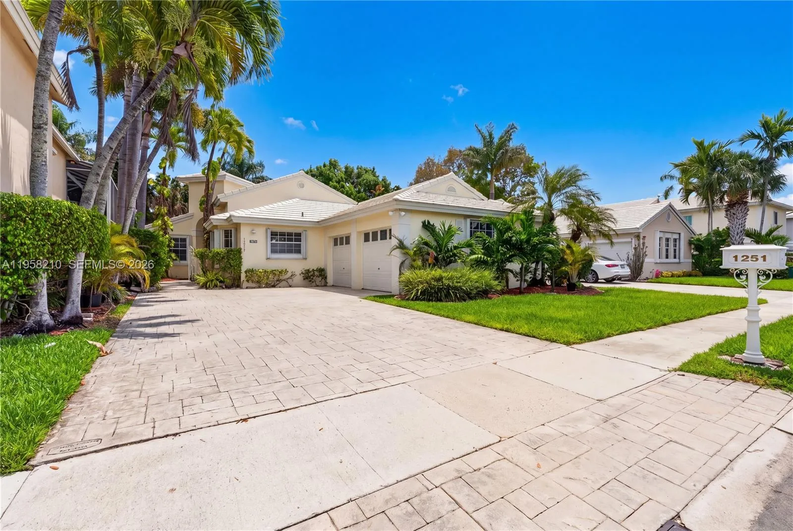 1251 E Wilshire Cir E, Pembroke Pines, Florida 330, Pembroke Pines, Florida 33027, 3 Bedrooms Bedrooms, ,2 BathroomsBathrooms,Residential,For Sale,1251 E Wilshire Cir E, Pembroke Pines, Florida 330,A11958210
