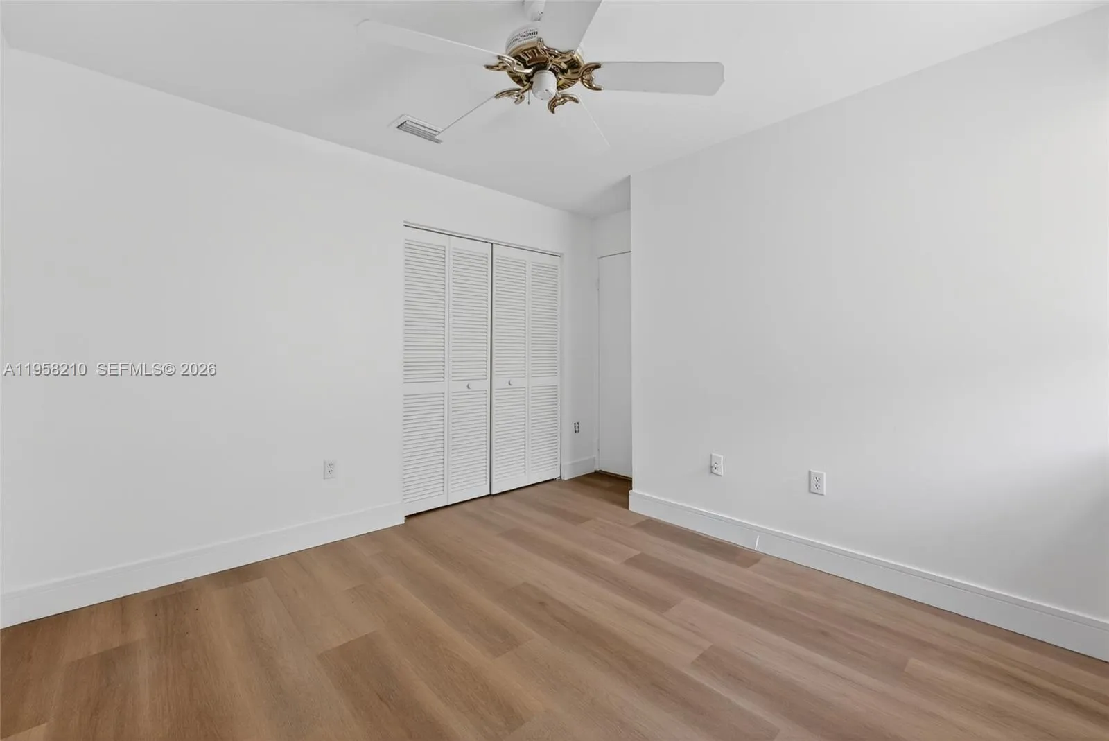 1251 E Wilshire Cir E, Pembroke Pines, Florida 330, Pembroke Pines, Florida 33027, 3 Bedrooms Bedrooms, ,2 BathroomsBathrooms,Residential,For Sale,1251 E Wilshire Cir E, Pembroke Pines, Florida 330,A11958210