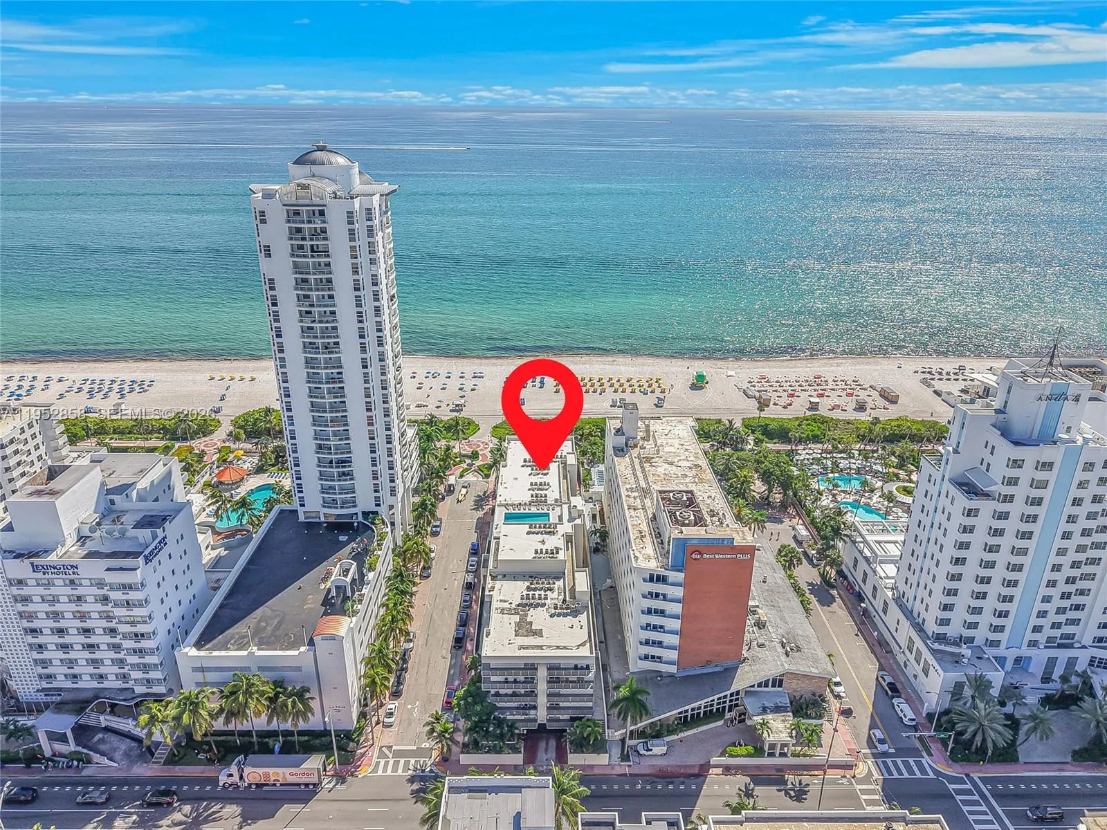 4141 Collins Ave 201, Miami Beach, Florida 33140, Miami Beach, Florida 33140, 2 Bedrooms Bedrooms, ,2 BathroomsBathrooms,Residential Lease,For Rent,4141 Collins Ave 201, Miami Beach, Florida 33140,A11952858