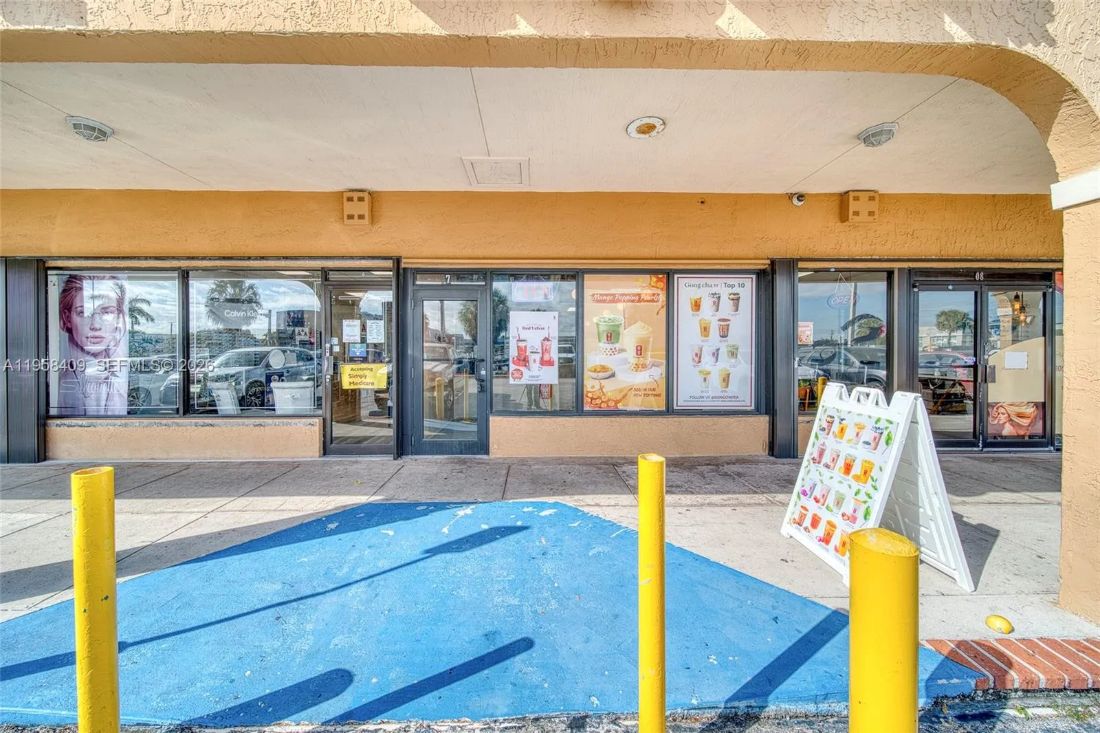 Boba Tea Restaurant For Sale In Flagler Street, Mi, Miami, Florida 33174, ,Business Opportunity,For Sale,Boba Tea Restaurant For Sale In Flagler Street, Mi,A11958409